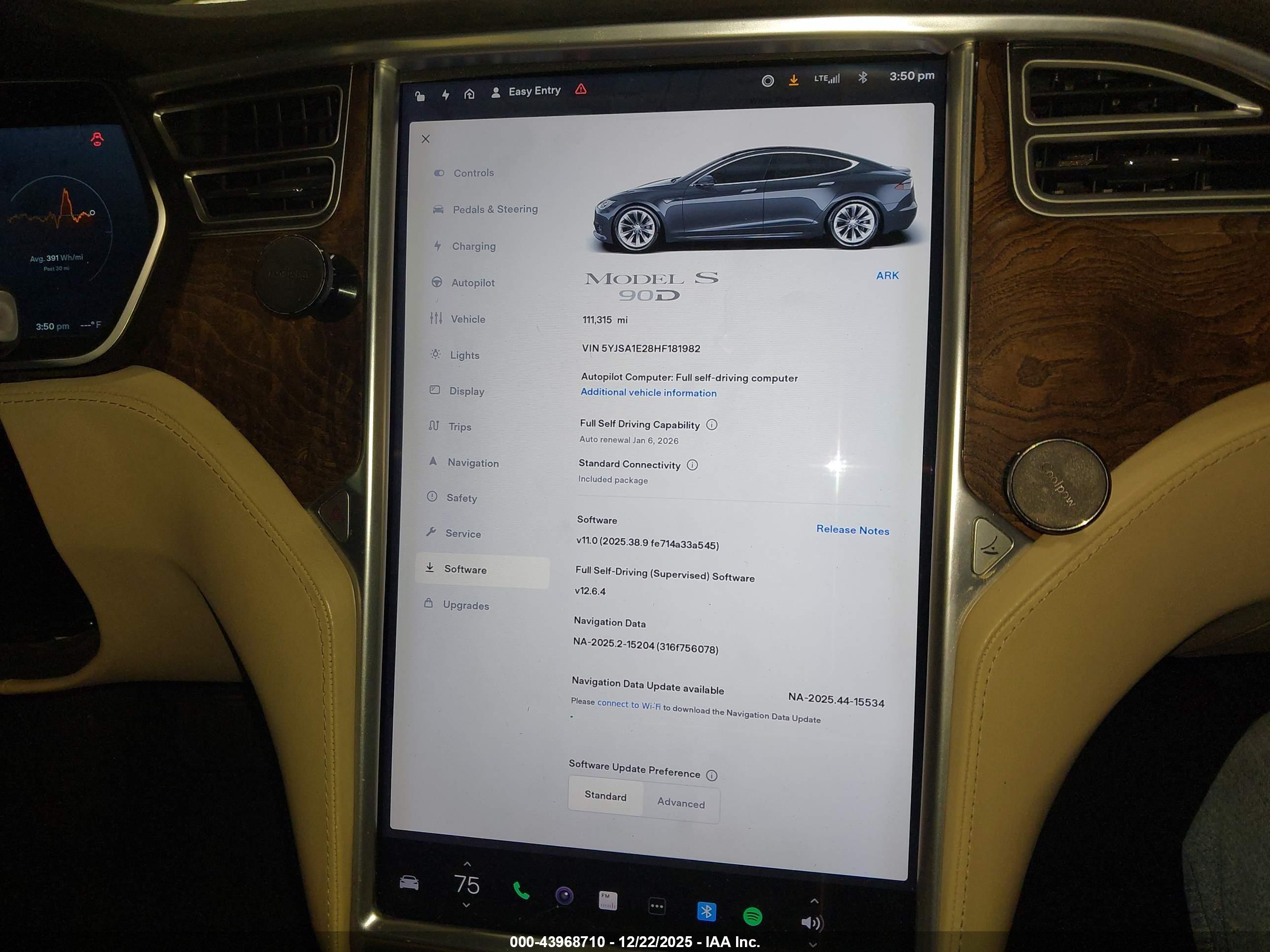 TESLA MODEL image 7