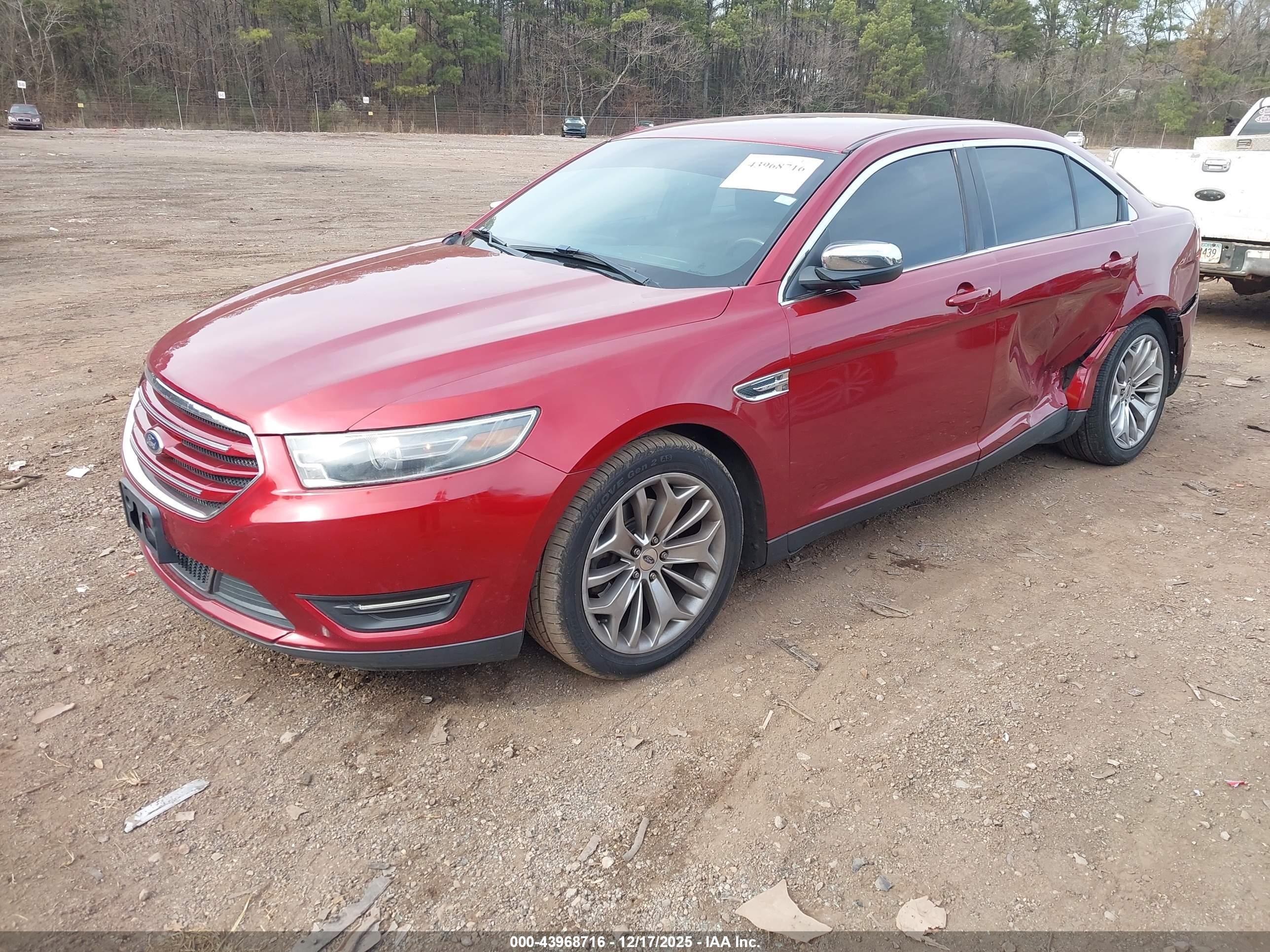 FORD TAURUS image 2