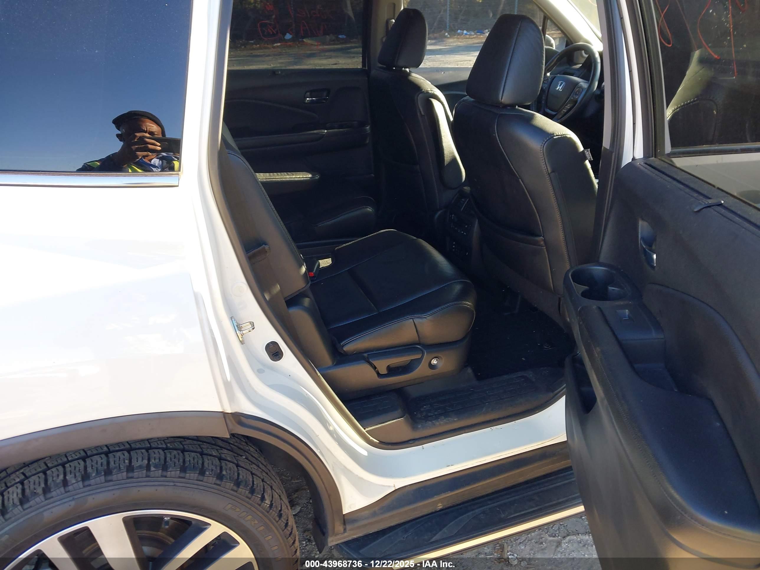 HONDA PILOT image 8