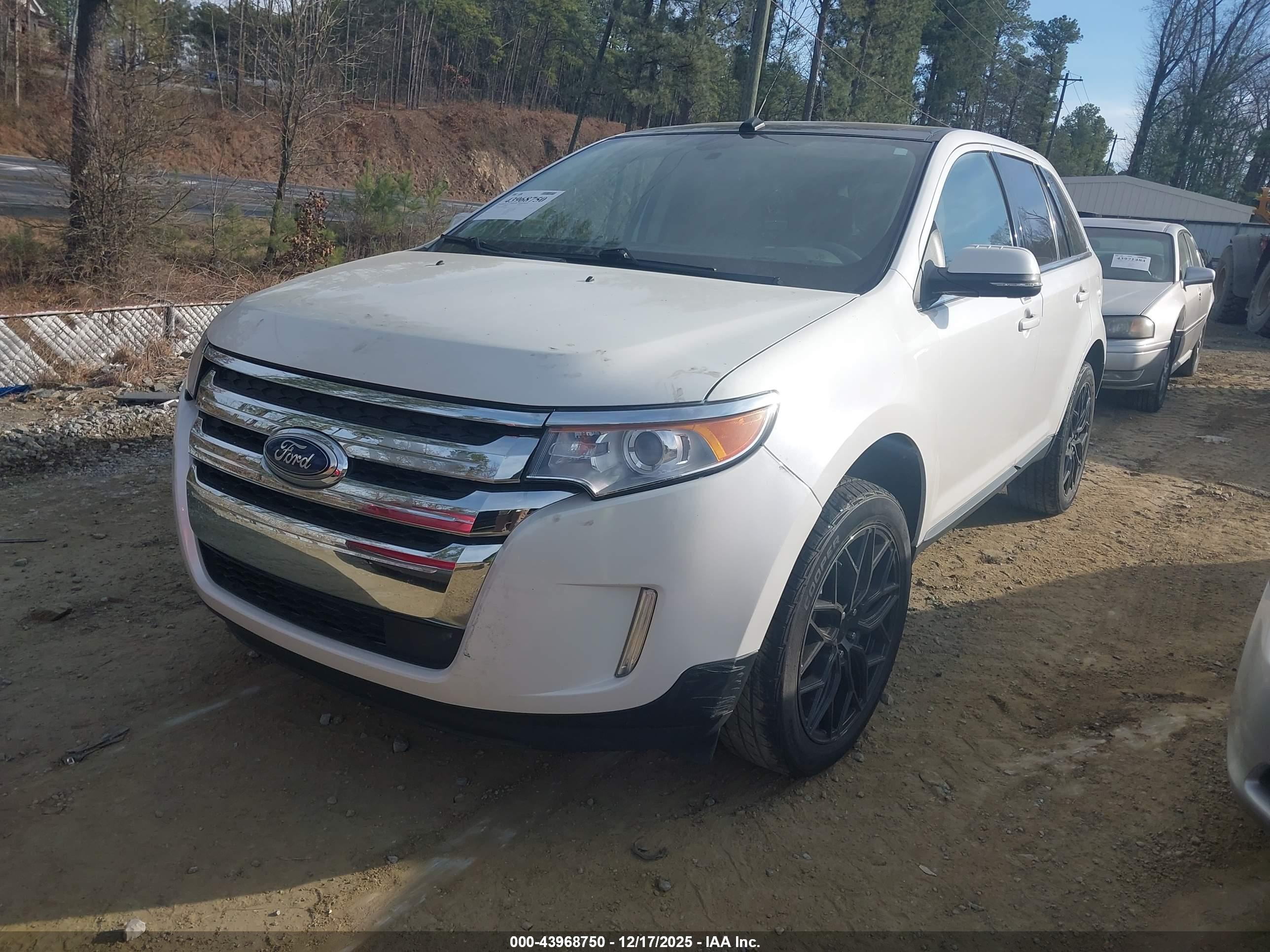 FORD EDGE image 2