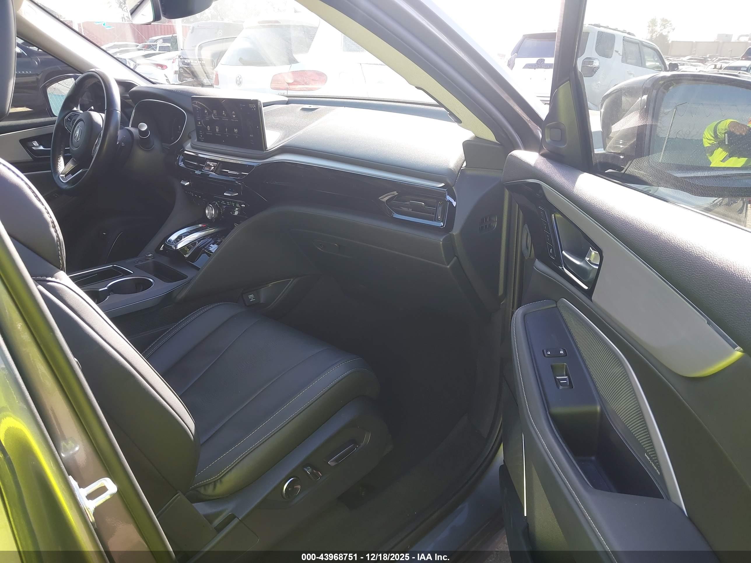 ACURA MDX image 5