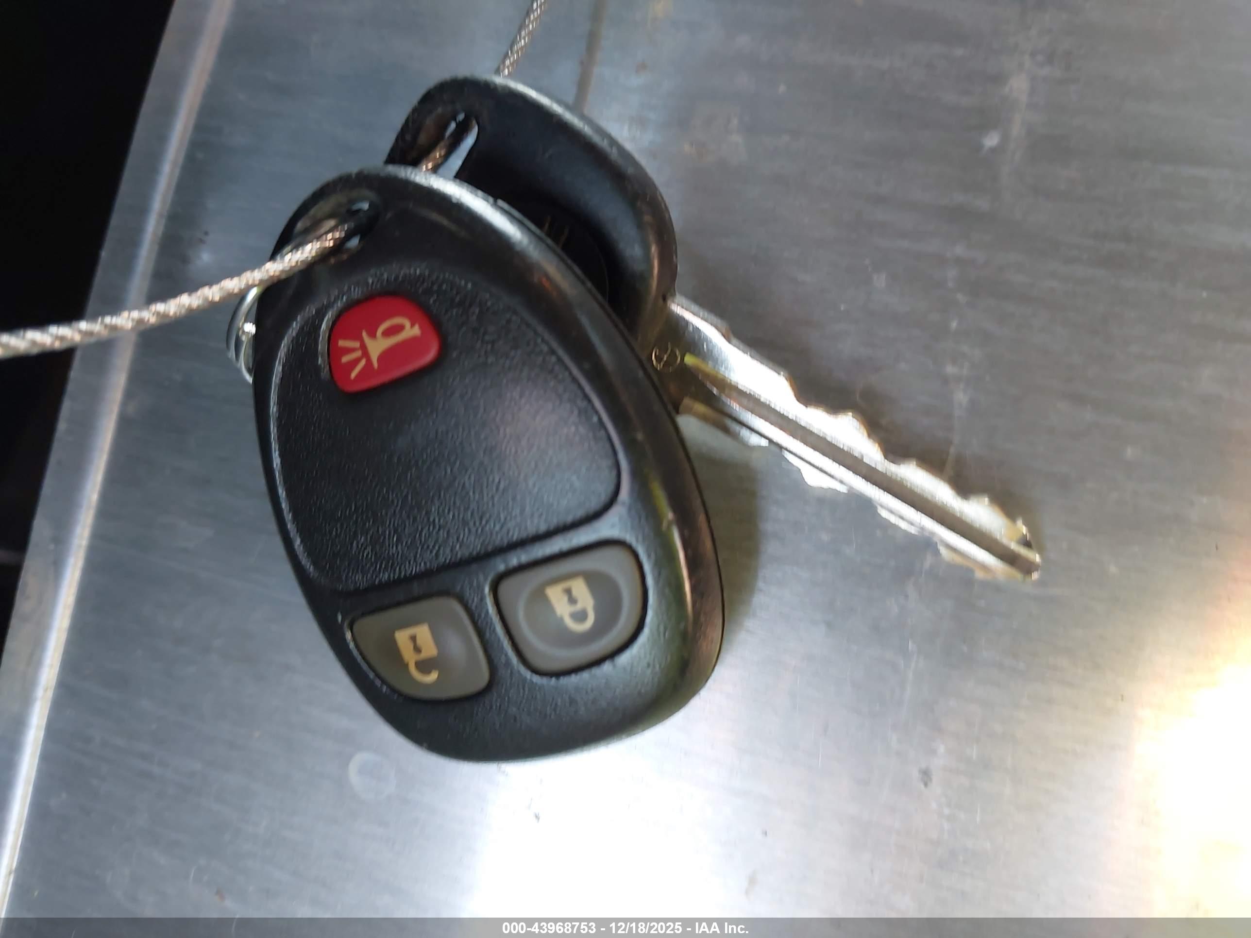 GMC SIERRA image 11