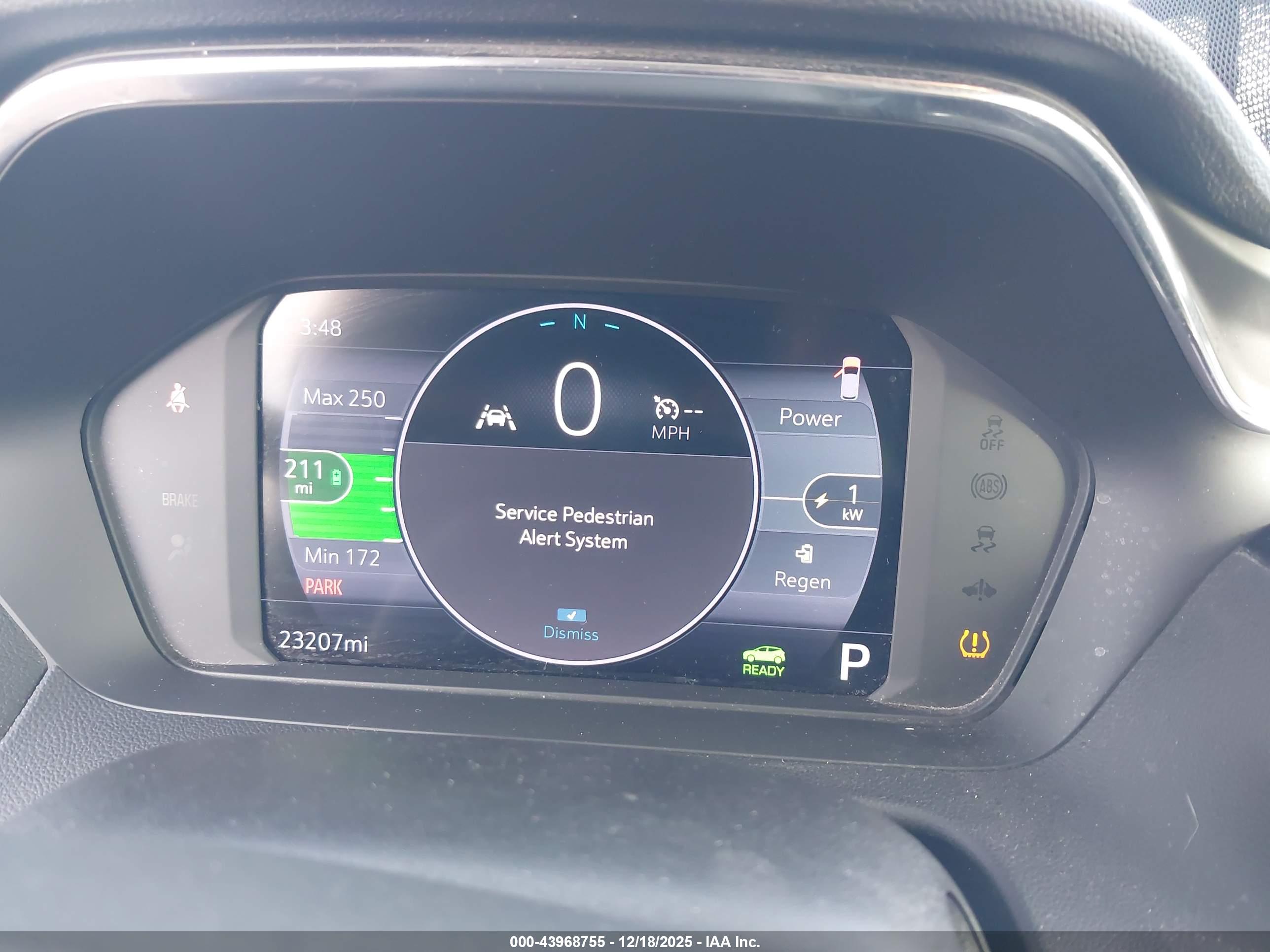 CHEVROLET BOLT image 7