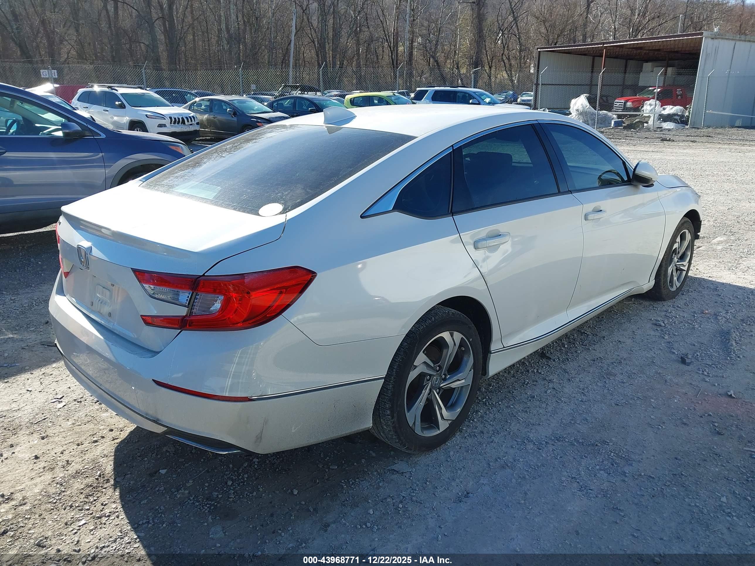HONDA ACCORD image 4