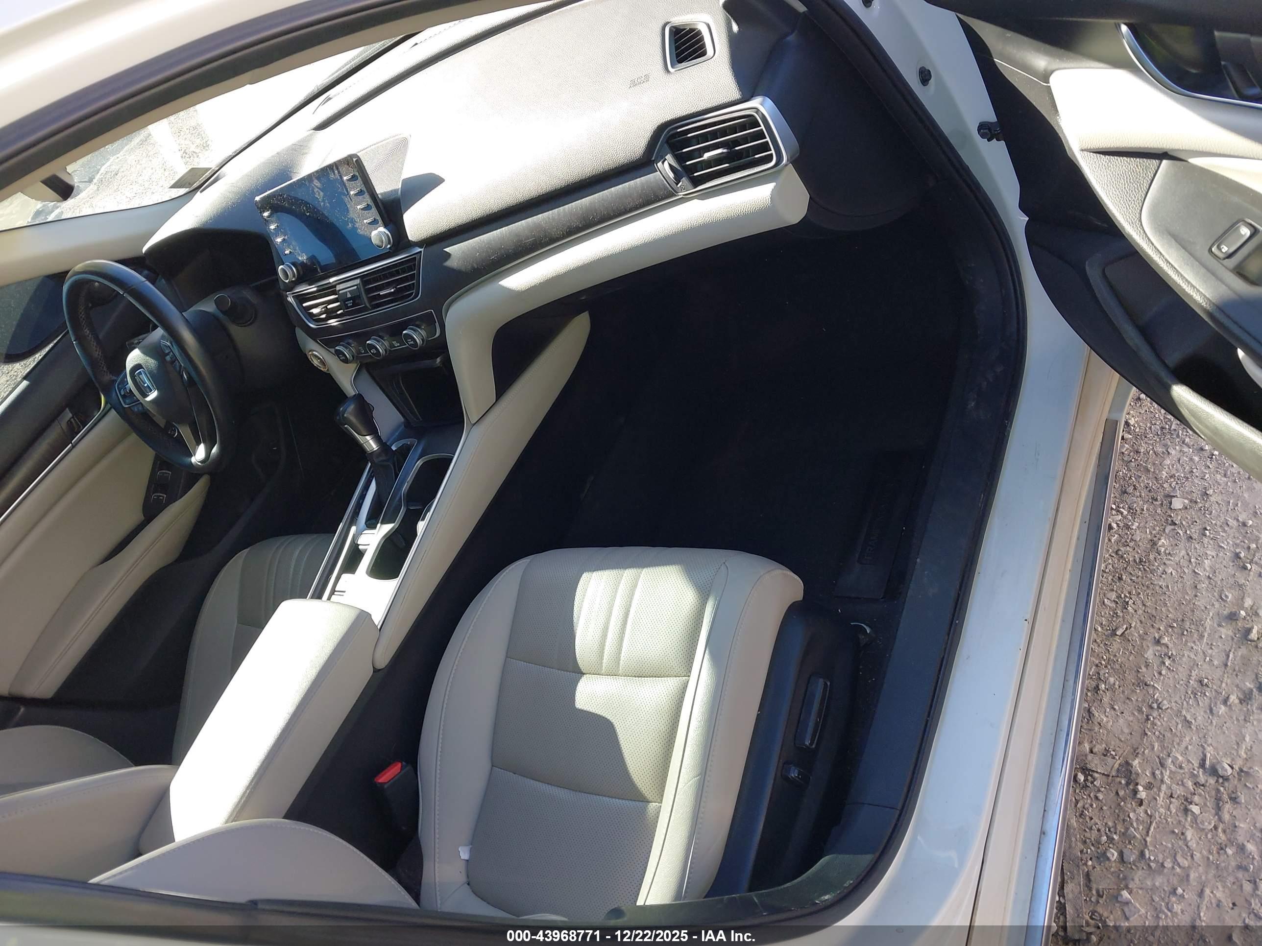 HONDA ACCORD image 5