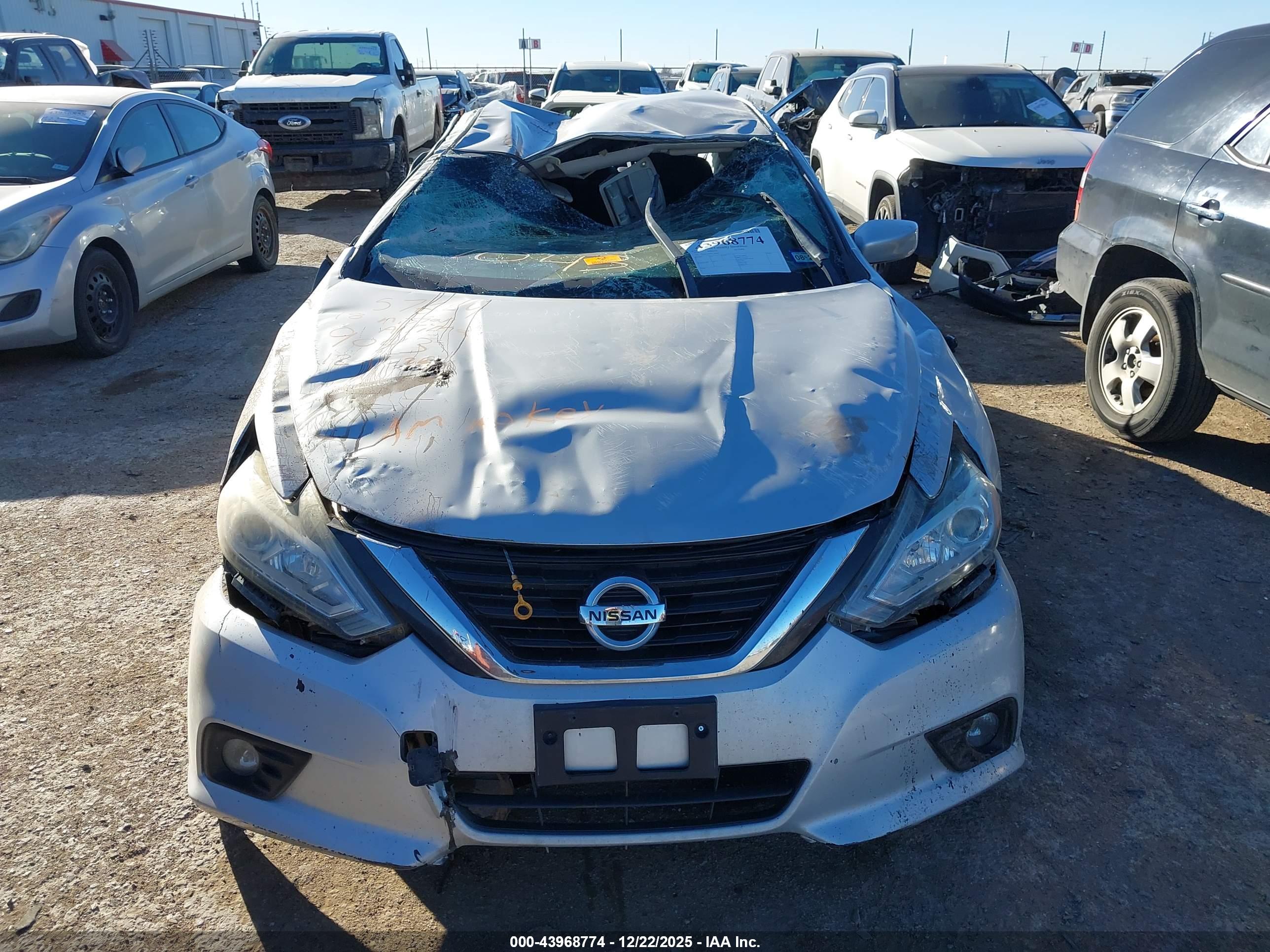 NISSAN ALTIMA image 6