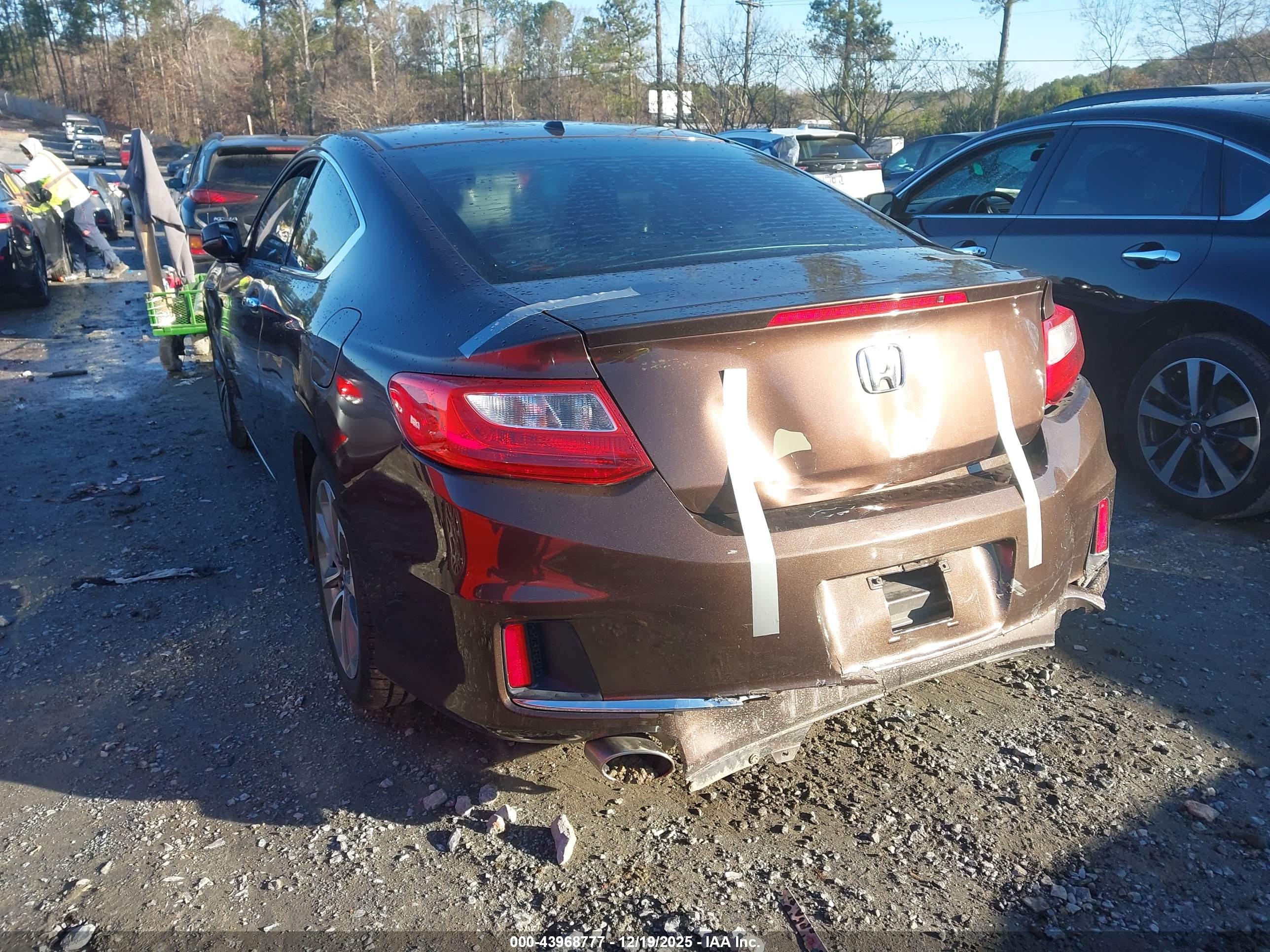 HONDA ACCORD image 3