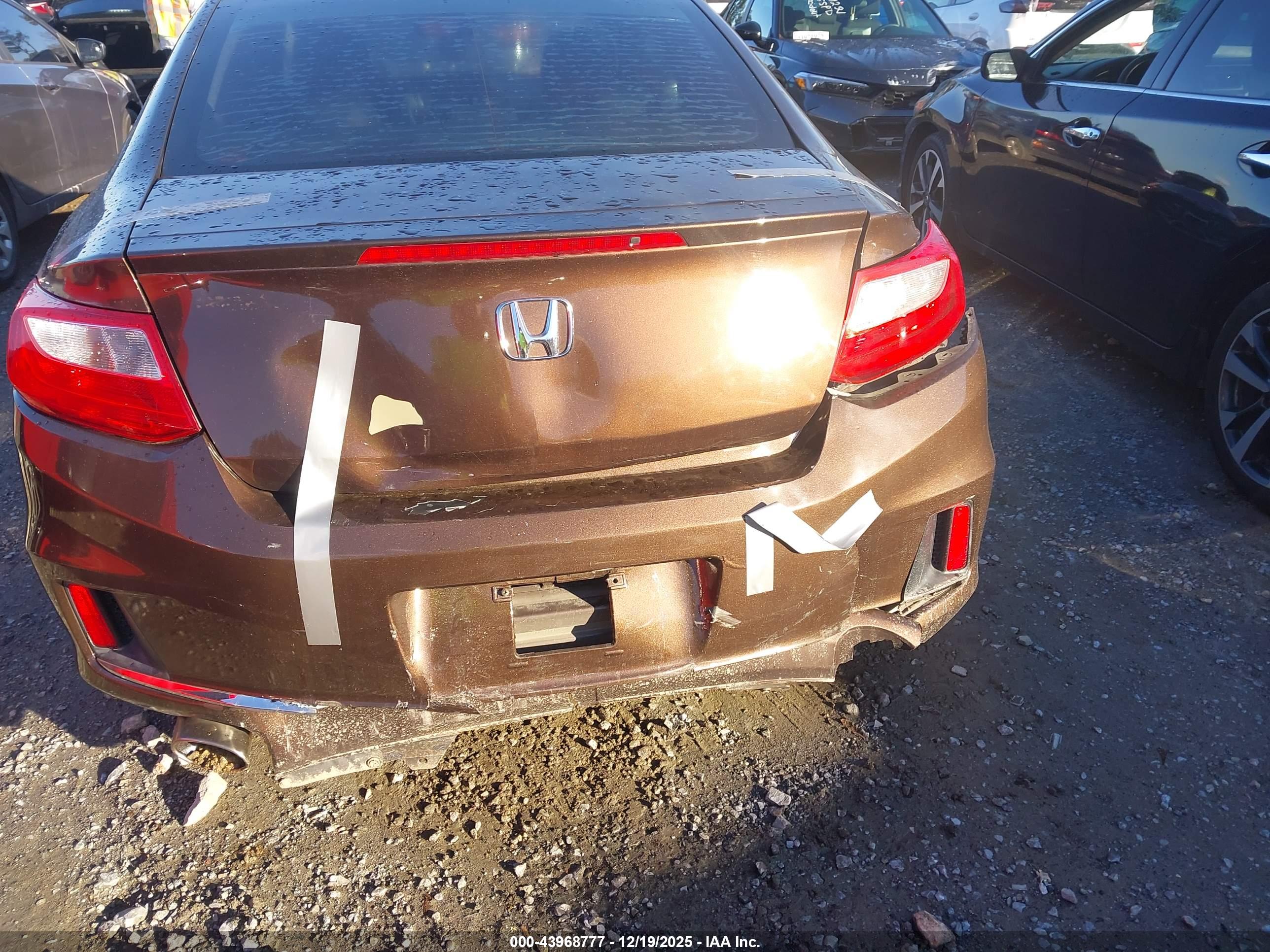 HONDA ACCORD image 6
