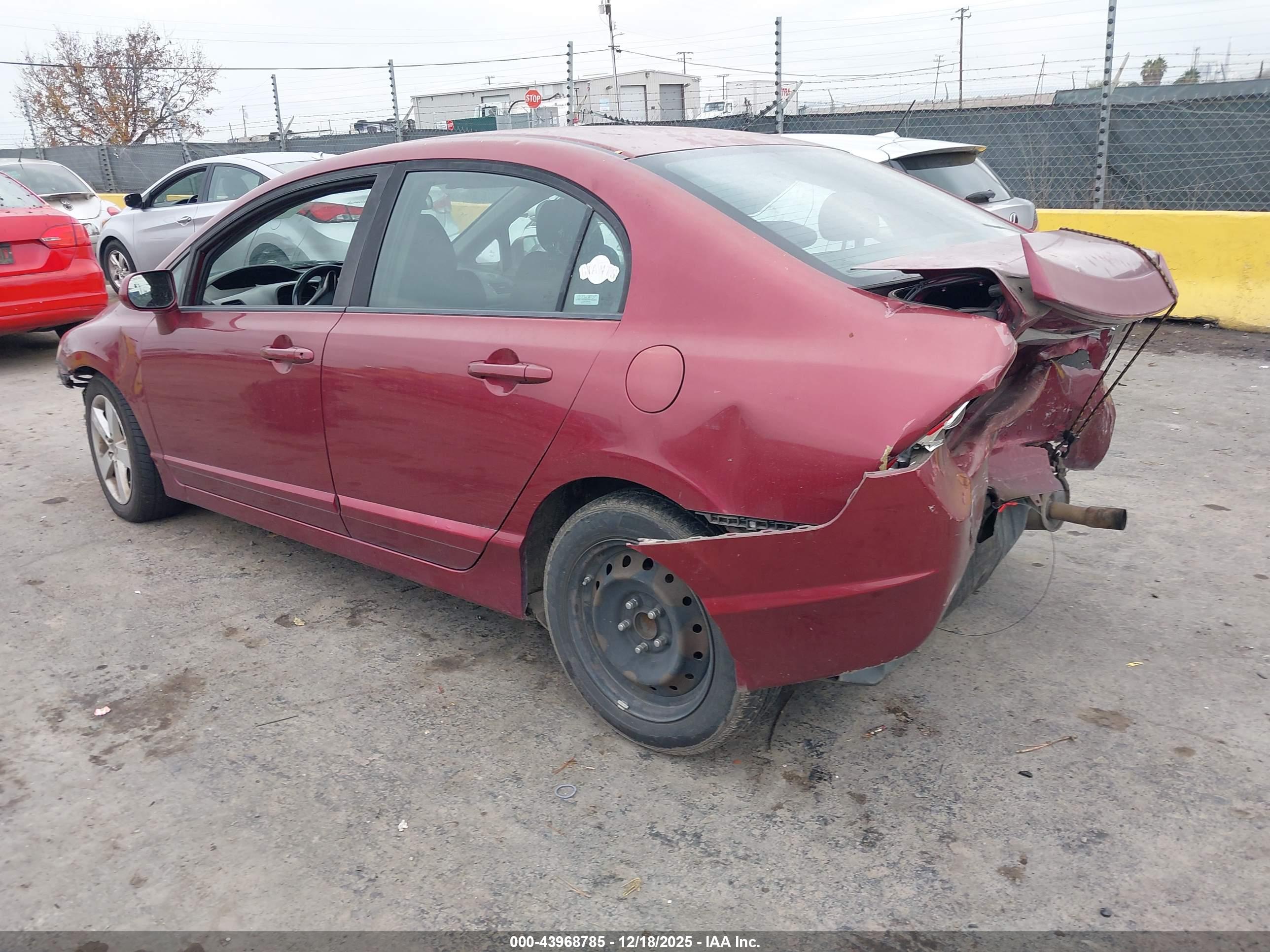 HONDA CIVIC image 3