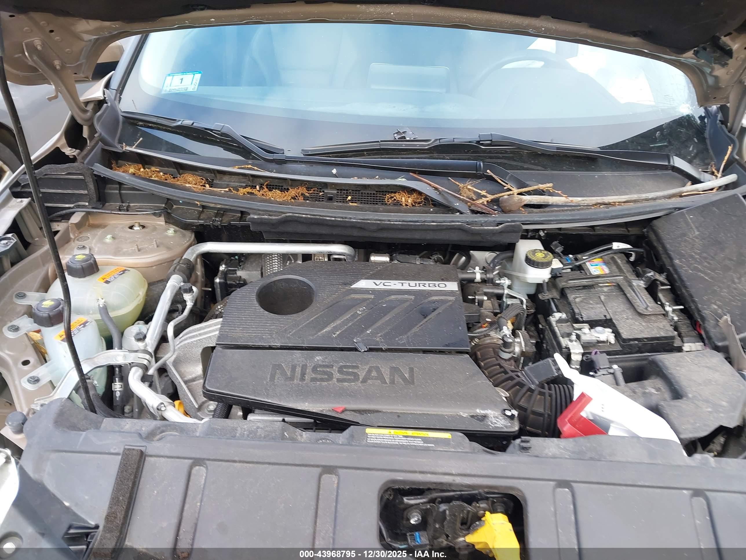NISSAN ROGUE image 10