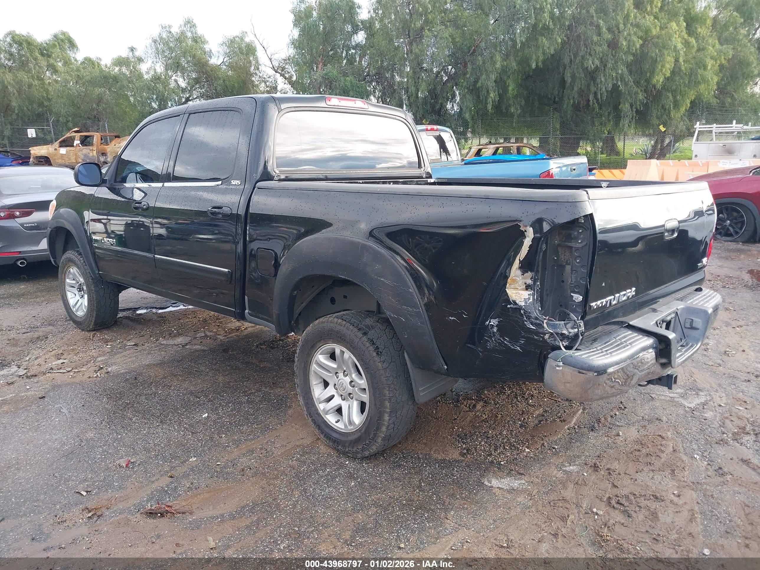 TOYOTA TUNDRA image 3