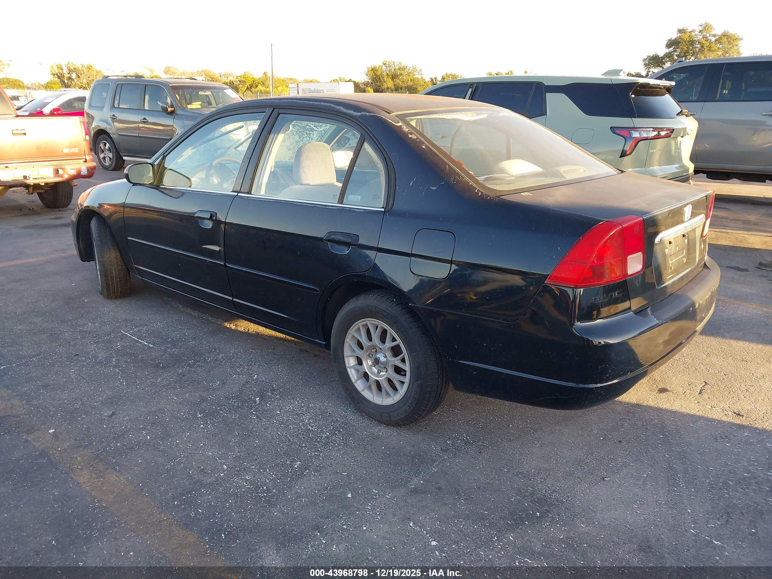 HONDA CIVIC image 3