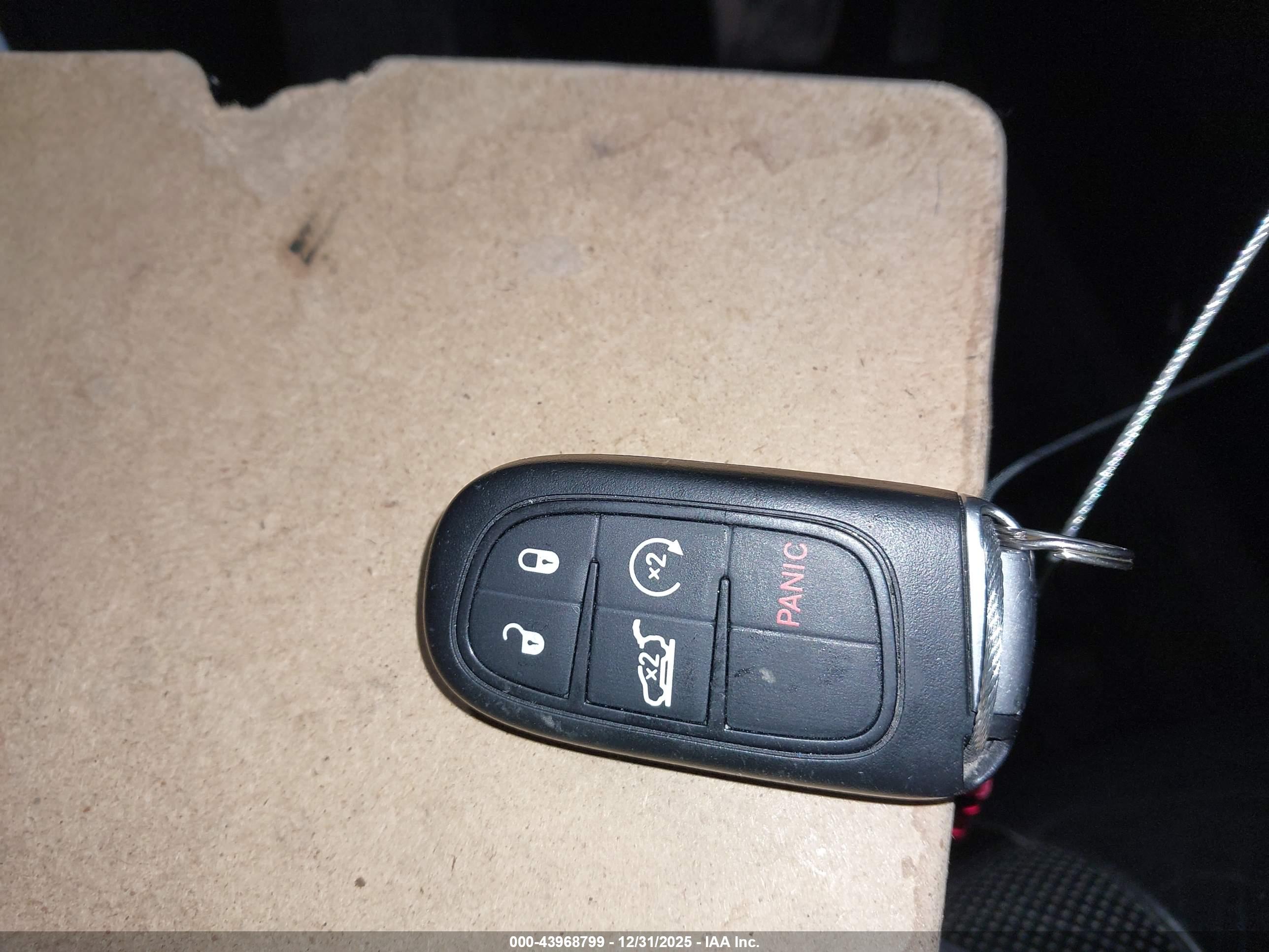 JEEP CHEROKEE image 11