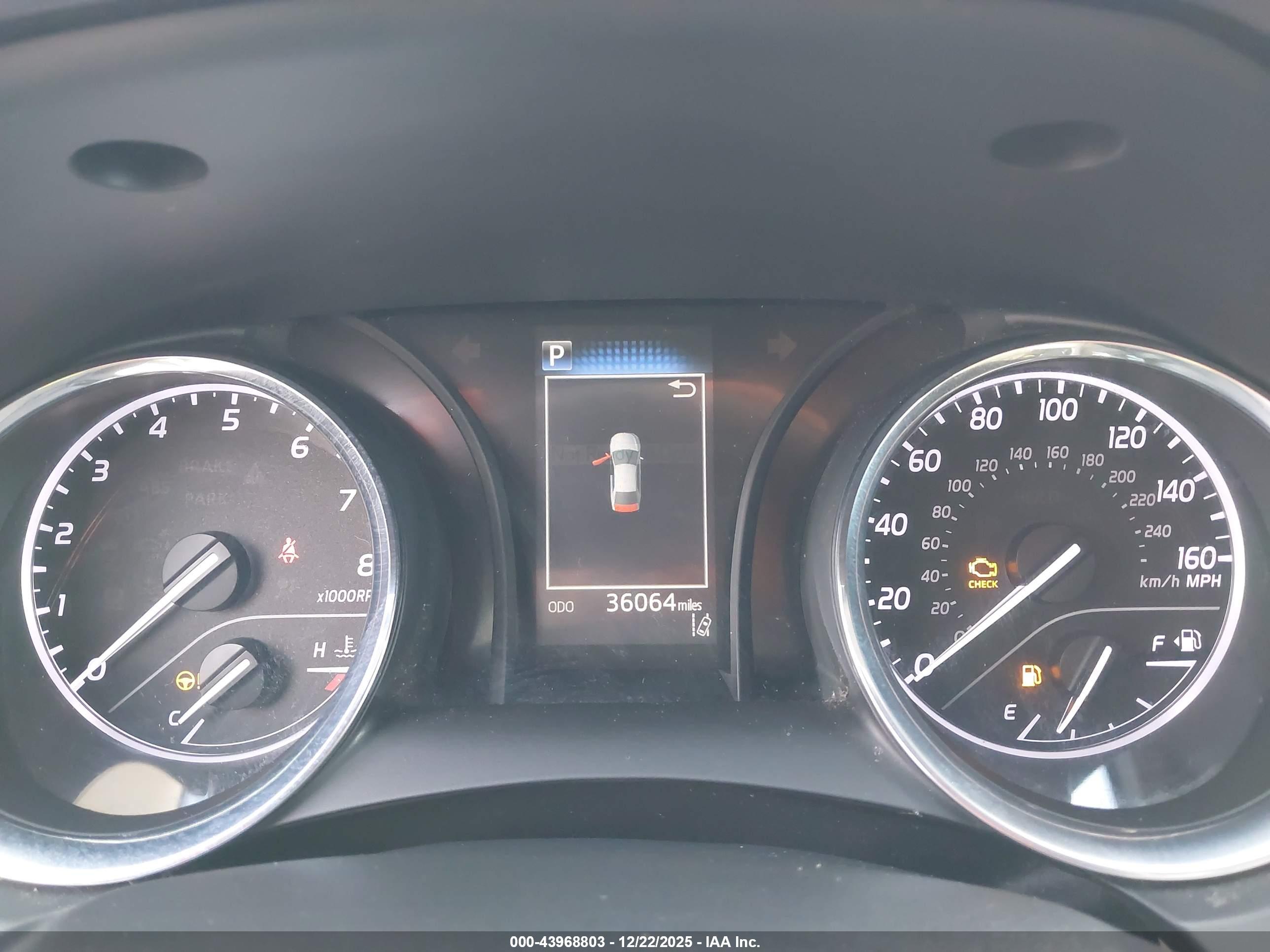 TOYOTA CAMRY image 7