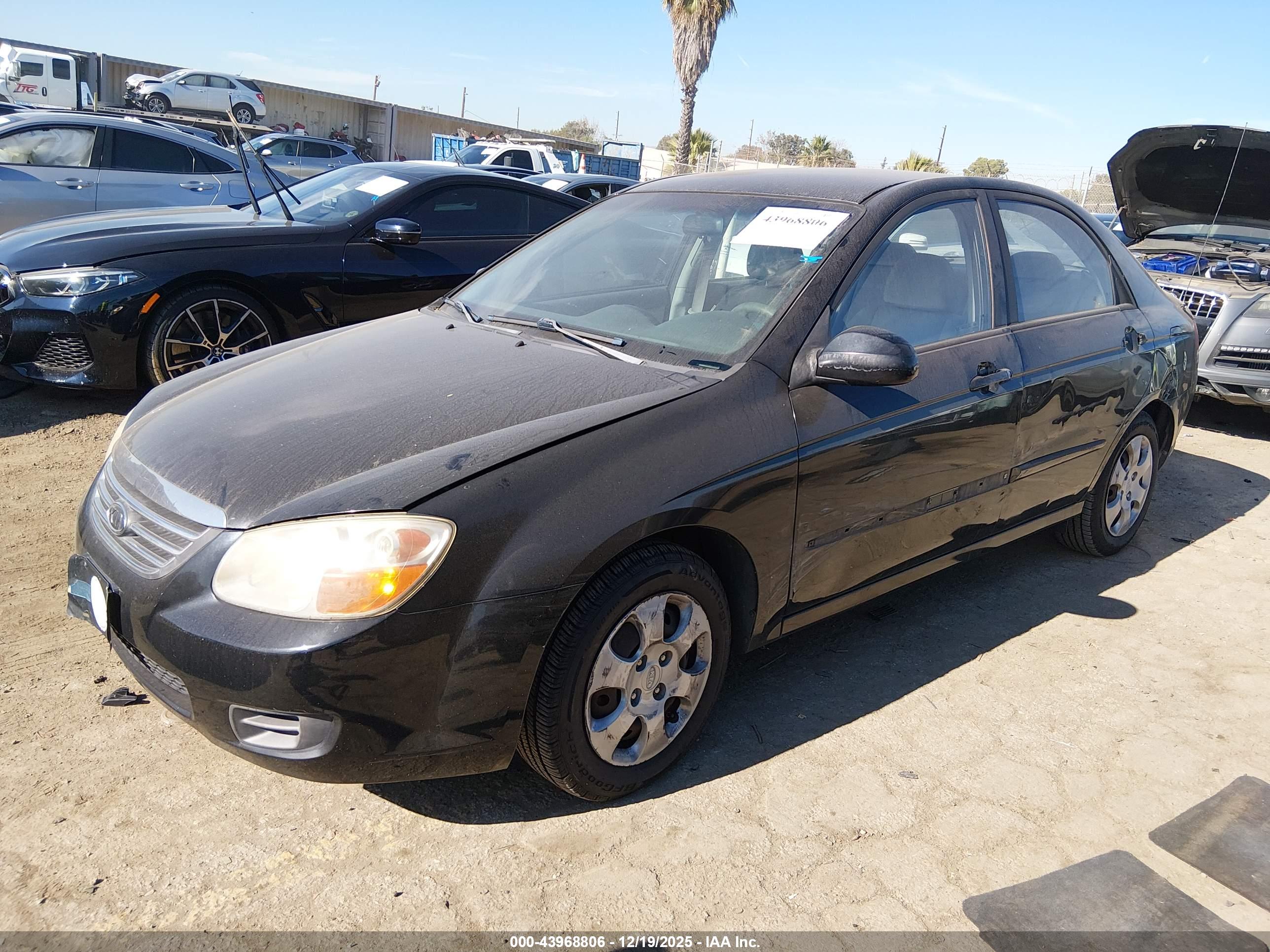 KIA SPECTRA image 2