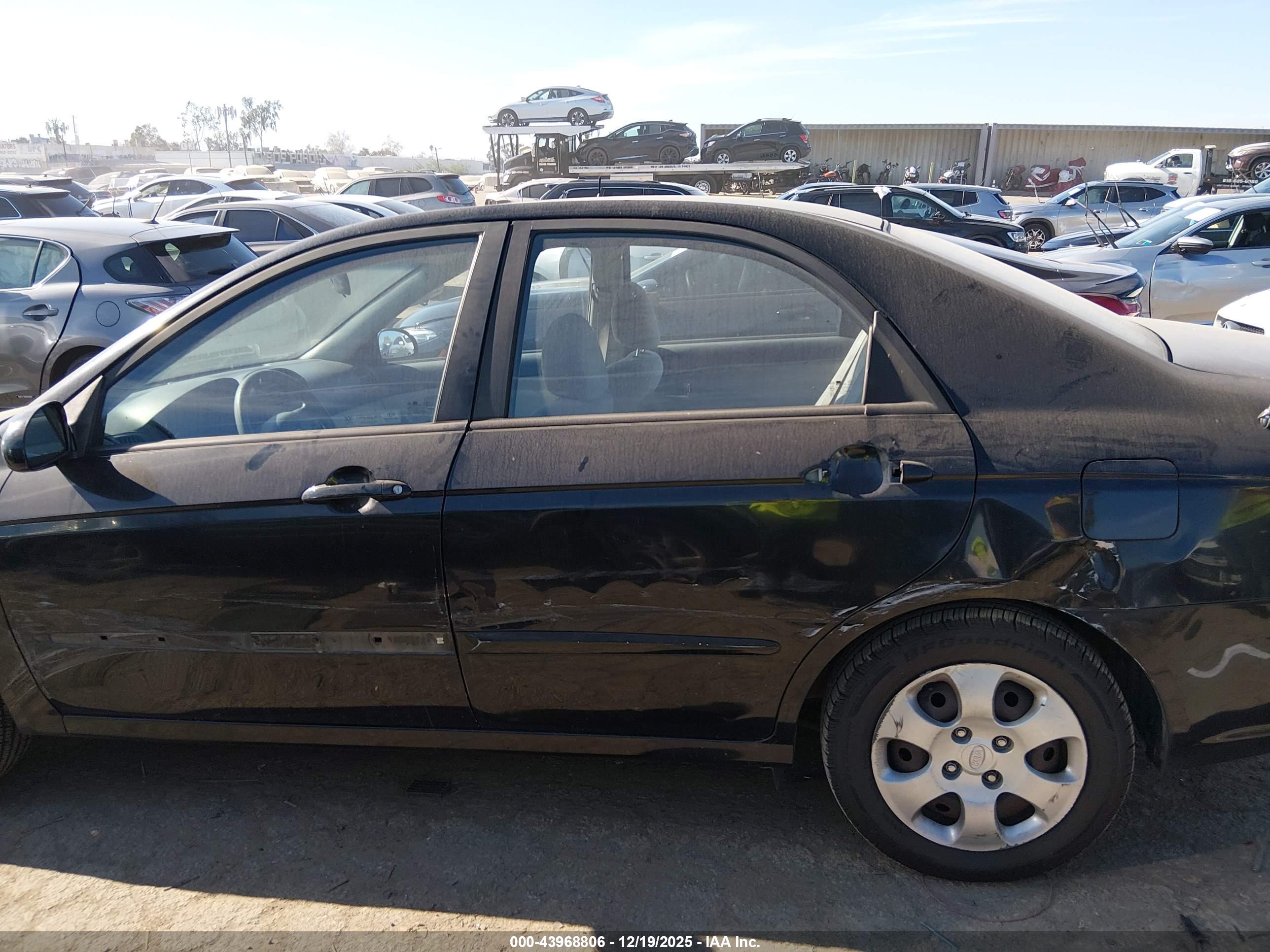 KIA SPECTRA image 6