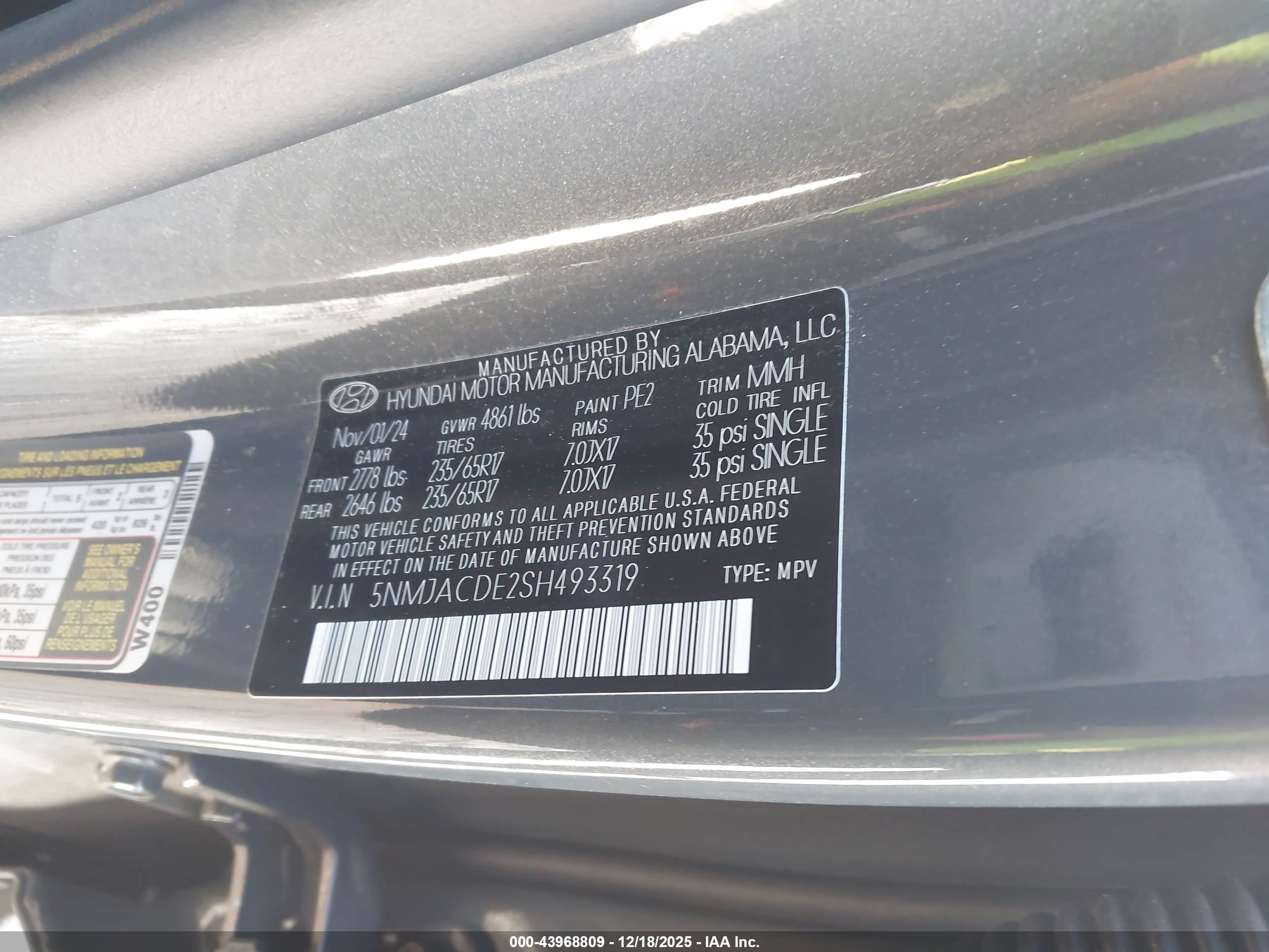 HYUNDAI TUCSON image 9