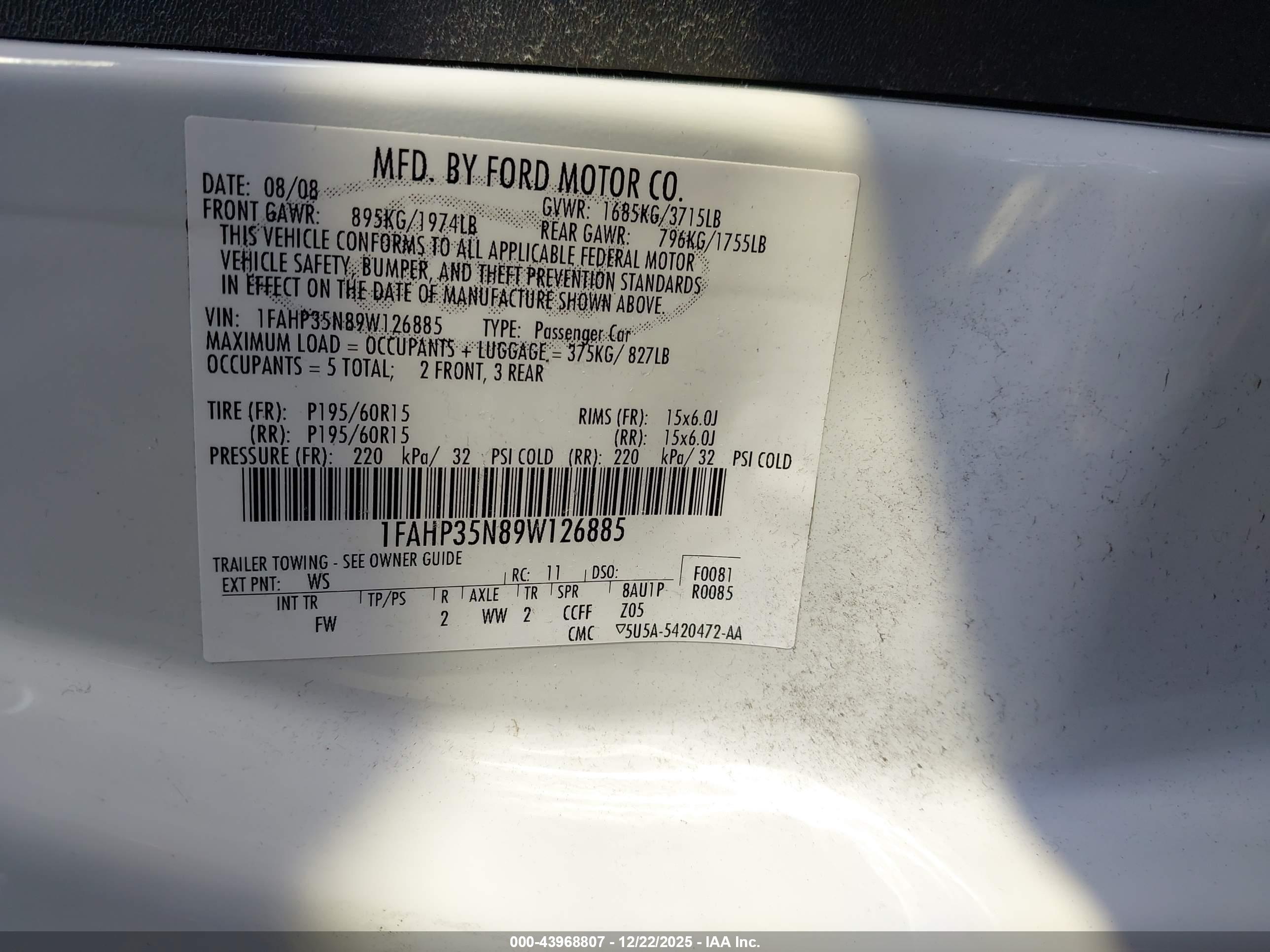FORD FOCUS image 9