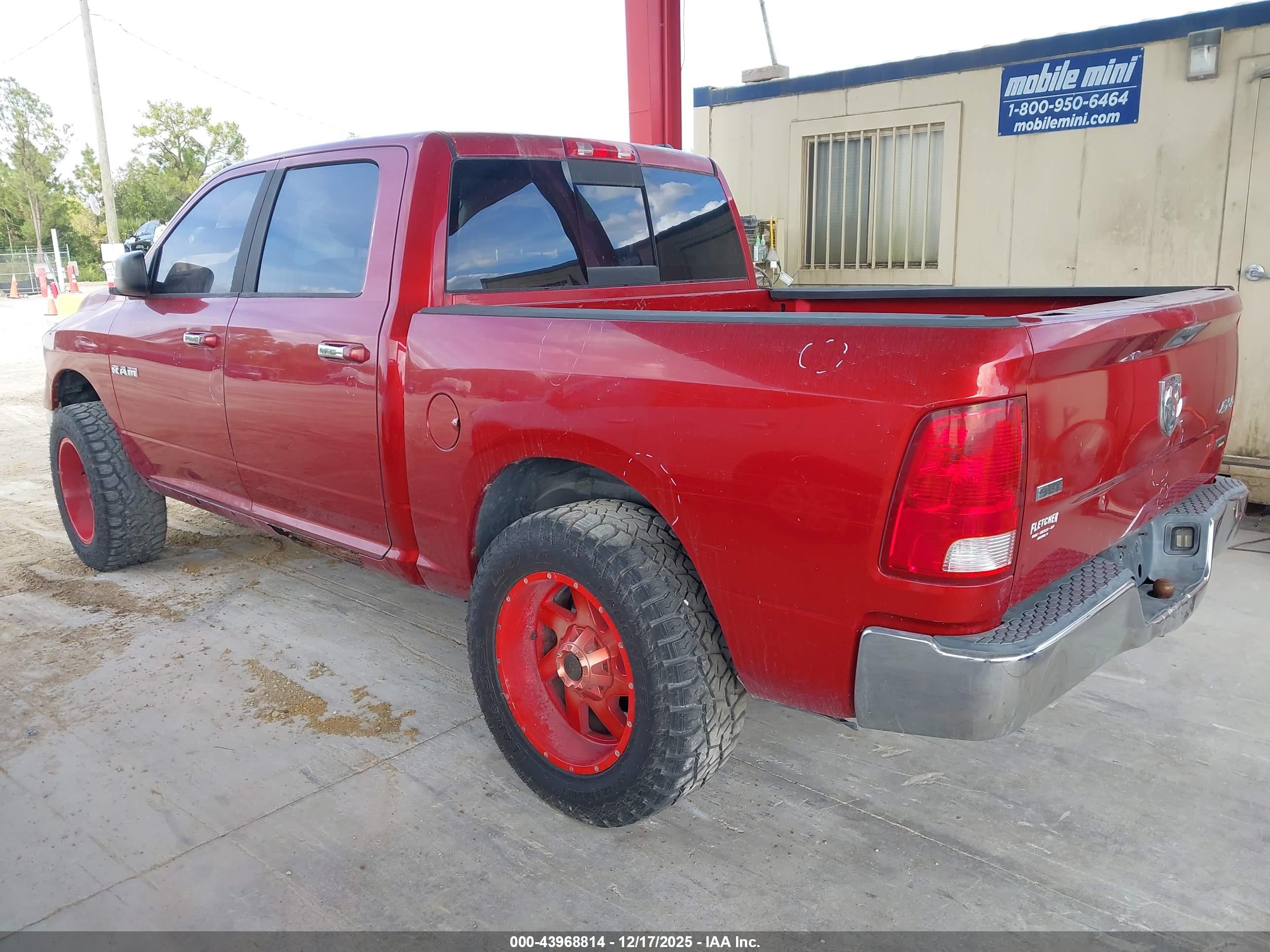DODGE RAM image 3