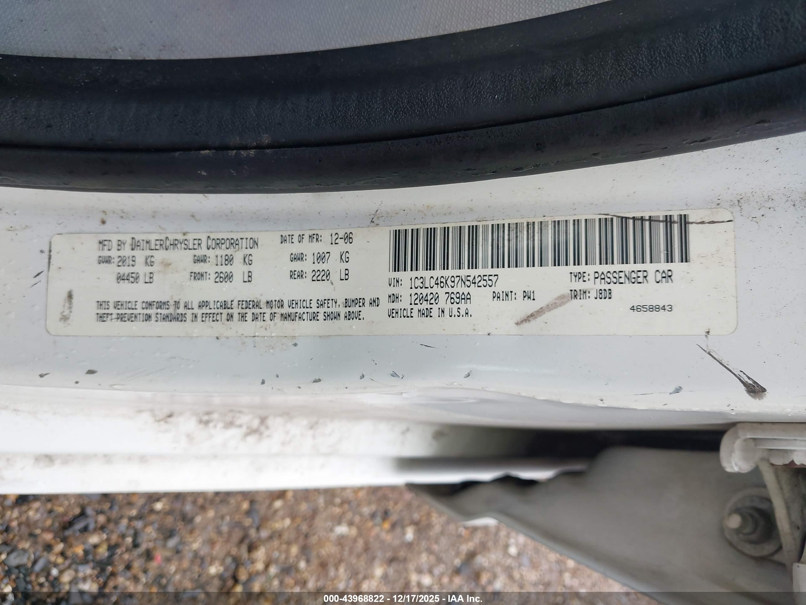 CHRYSLER SEBRING image 9
