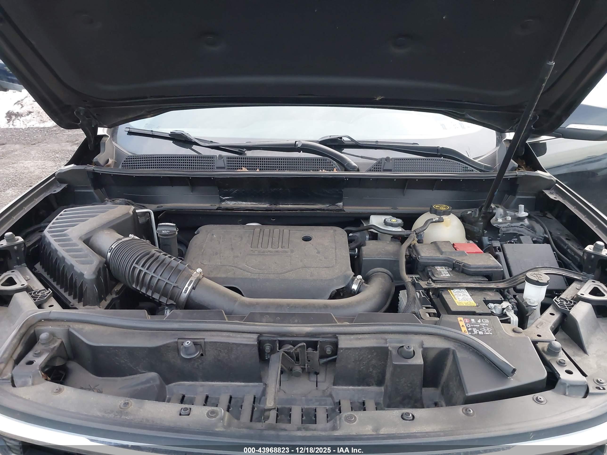 GMC ACADIA image 10