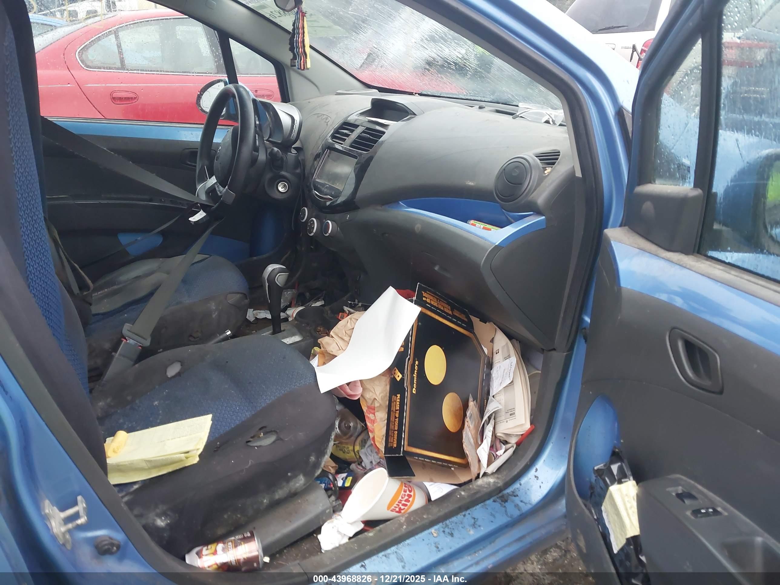 CHEVROLET SPARK image 5