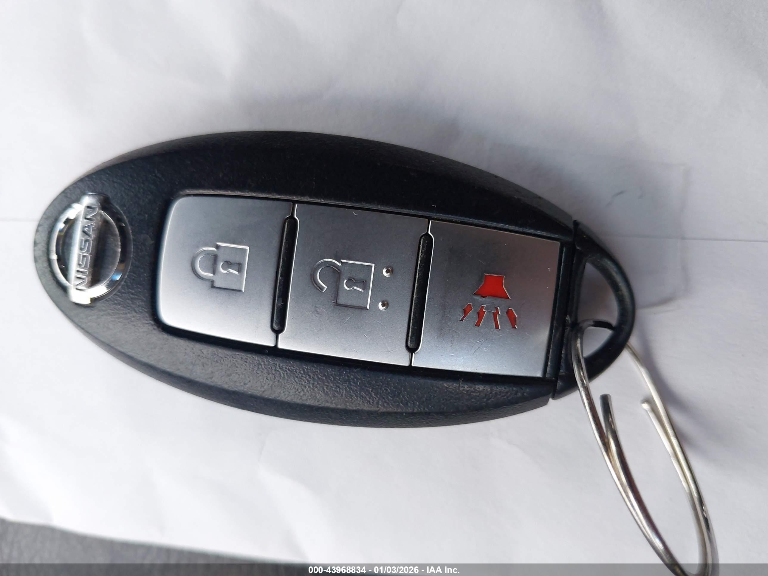 NISSAN MURANO image 11