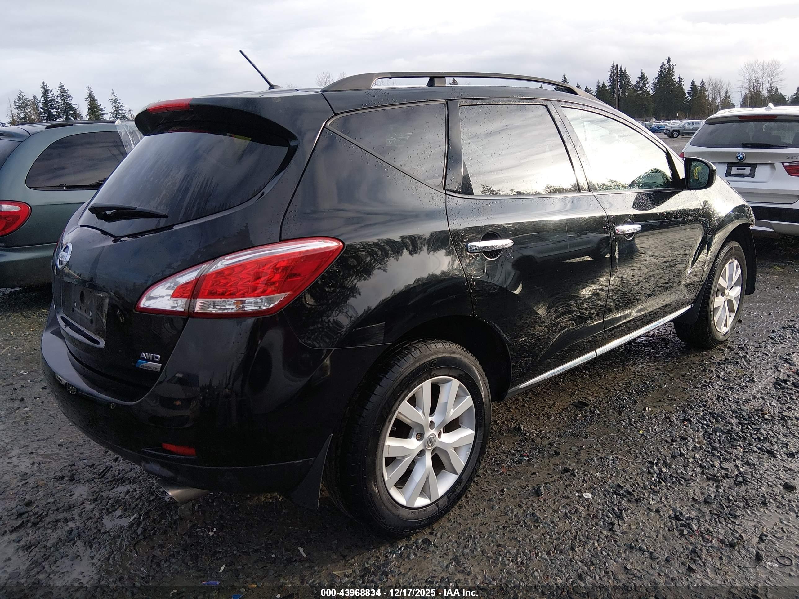 NISSAN MURANO image 4