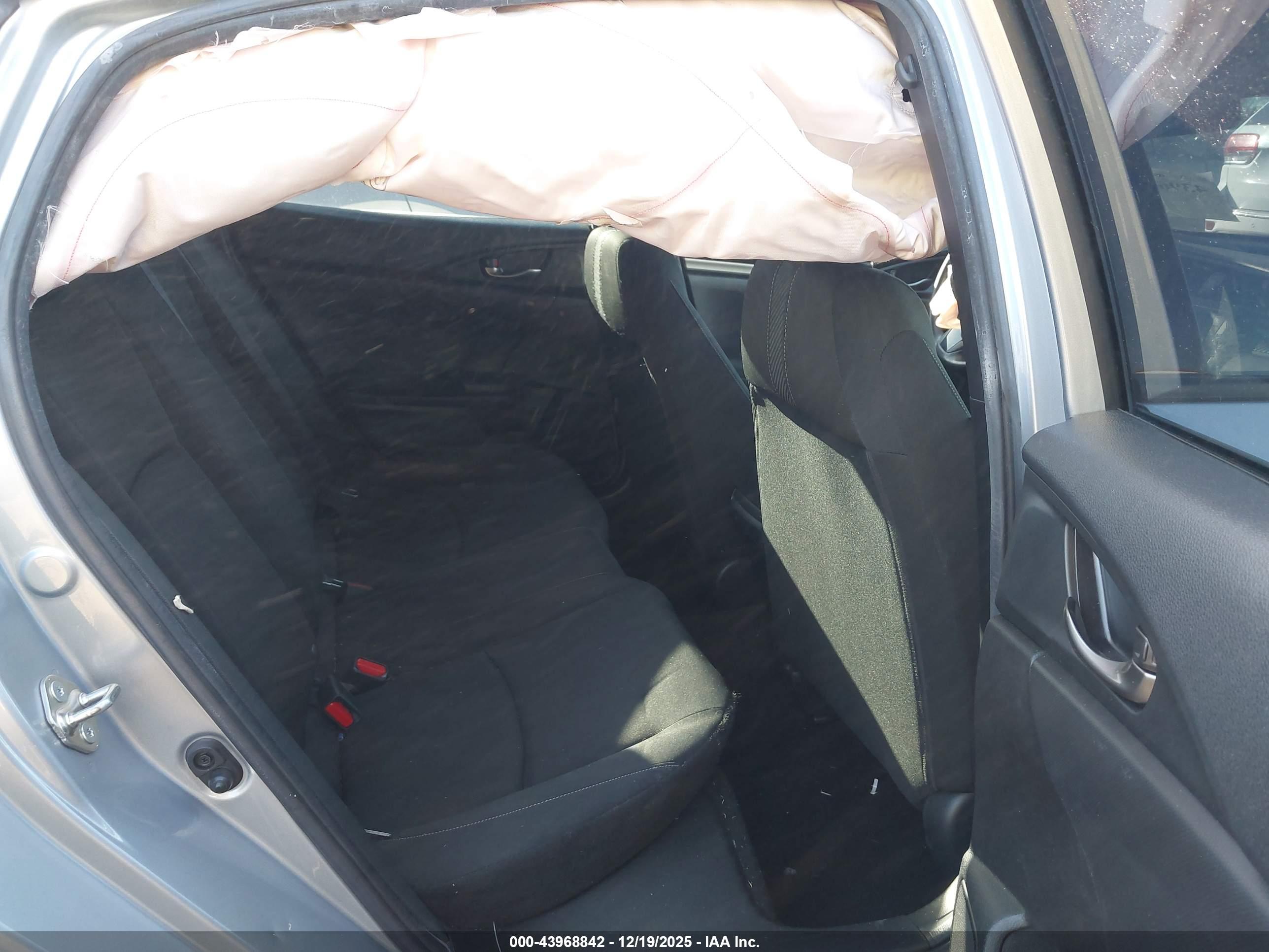 HONDA CIVIC image 8