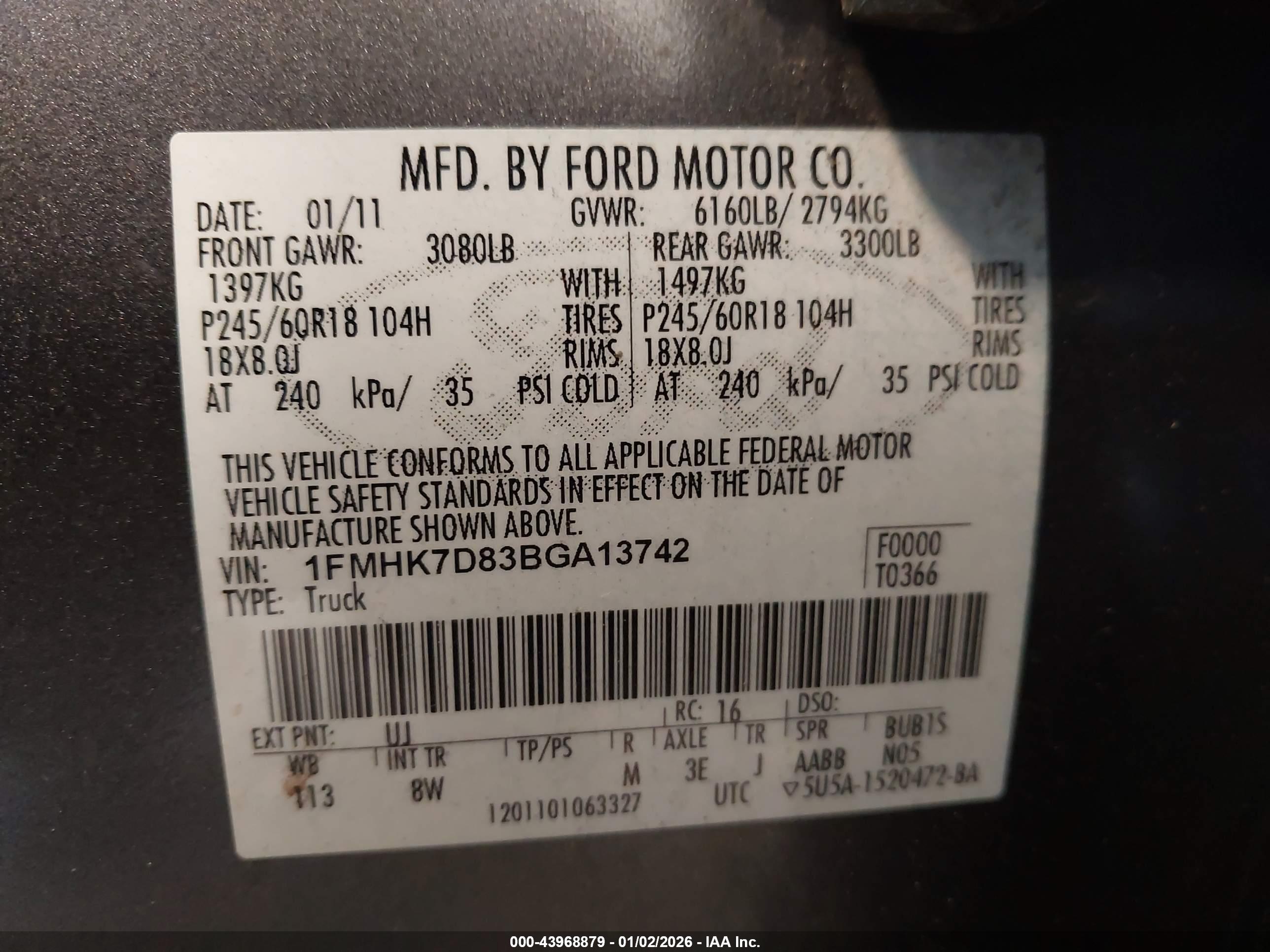 FORD EXPLORER image 9