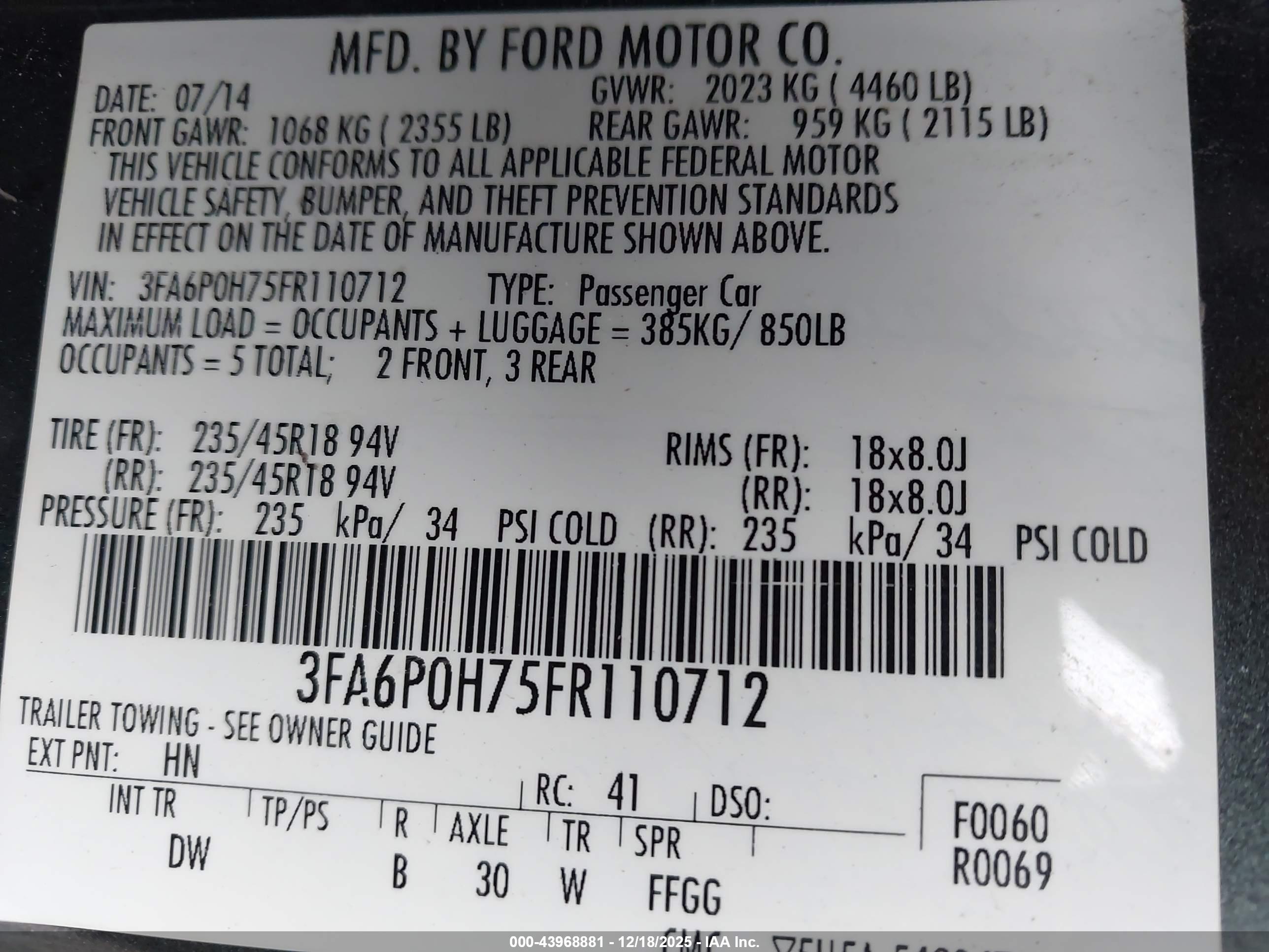 FORD FUSION image 9