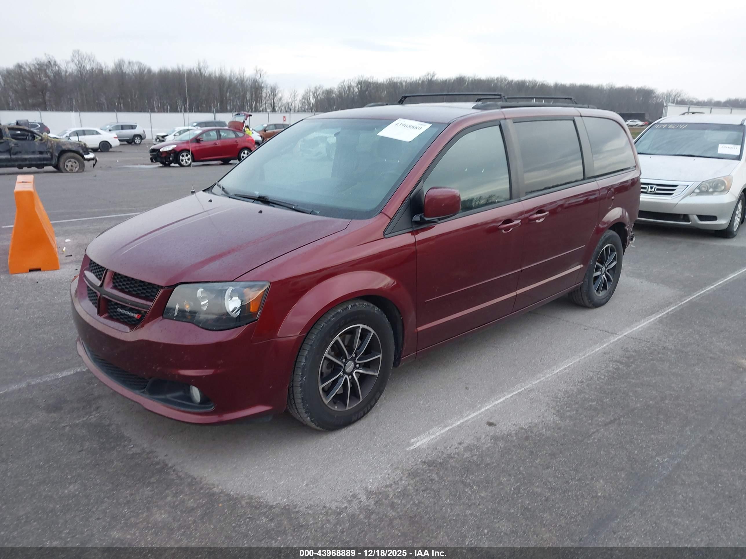 DODGE GRAND image 2