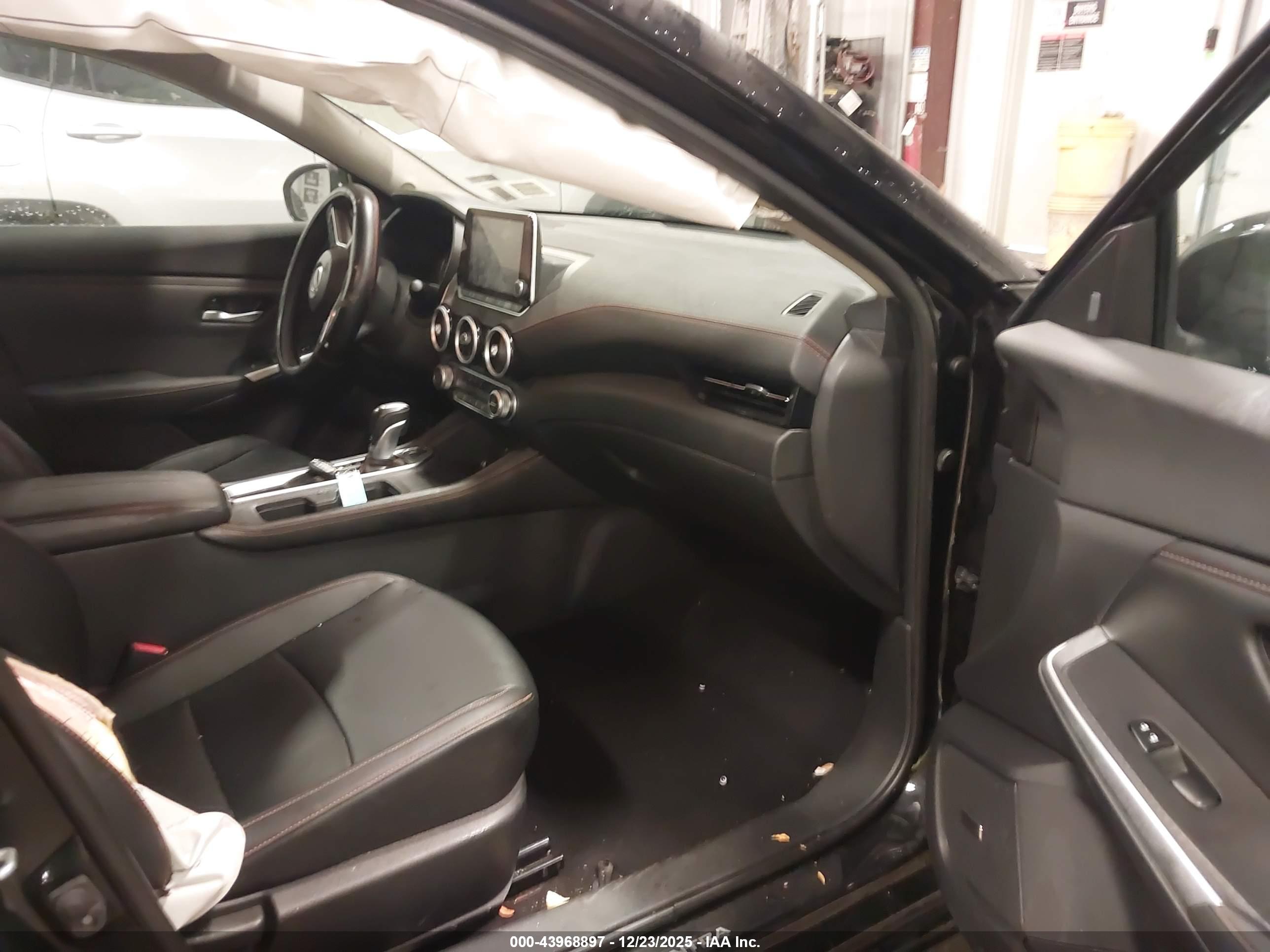NISSAN SENTRA image 5