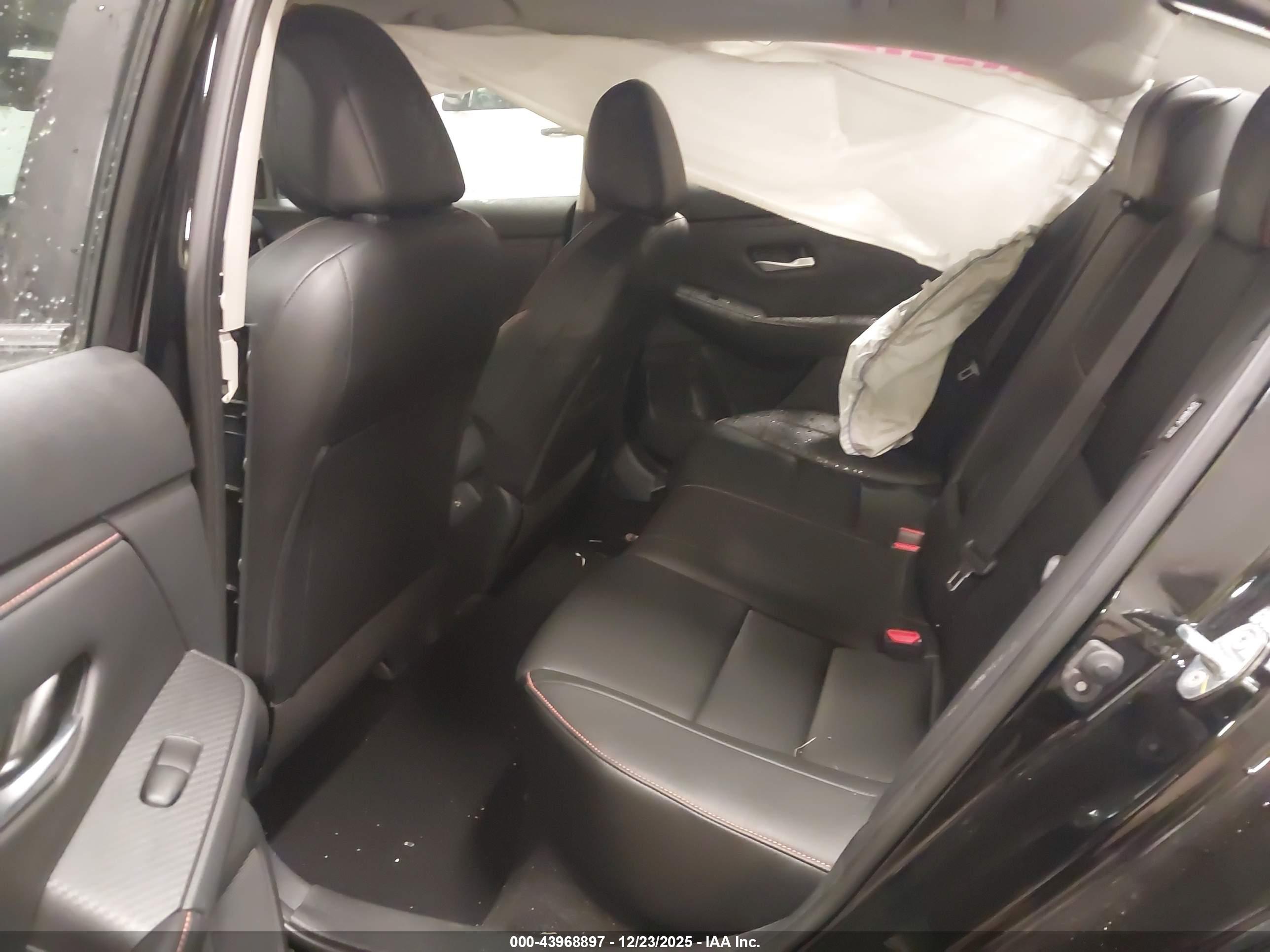 NISSAN SENTRA image 8