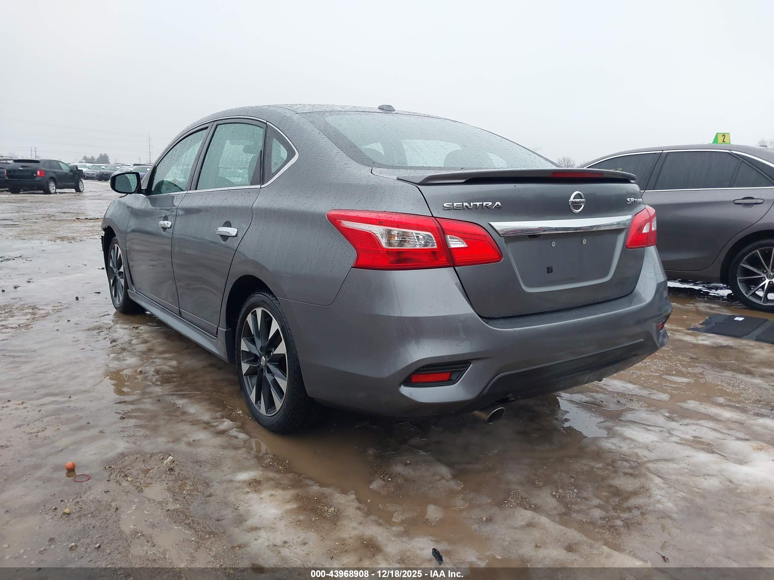 NISSAN SENTRA image 3