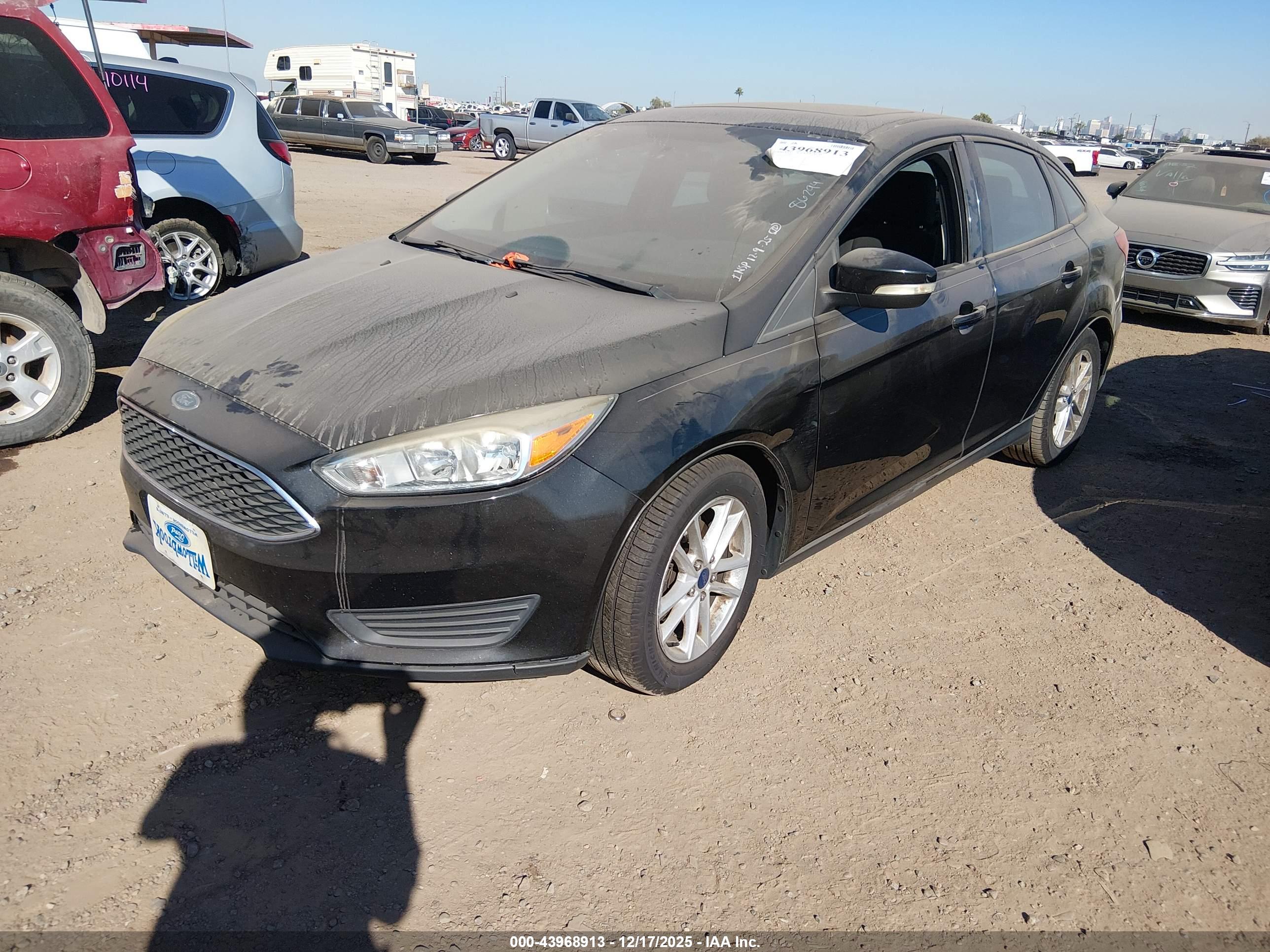 FORD FOCUS image 2