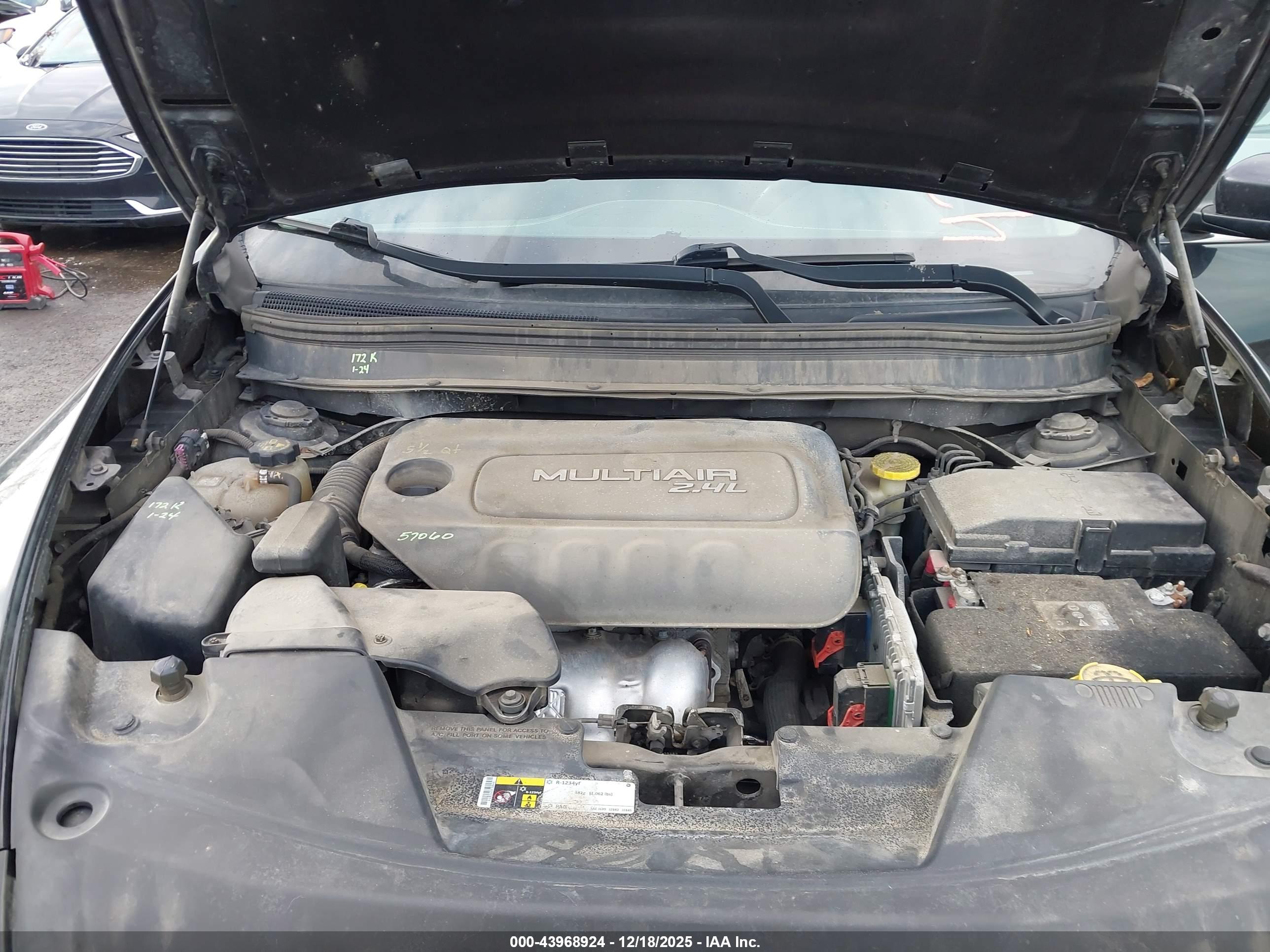 JEEP CHEROKEE image 10