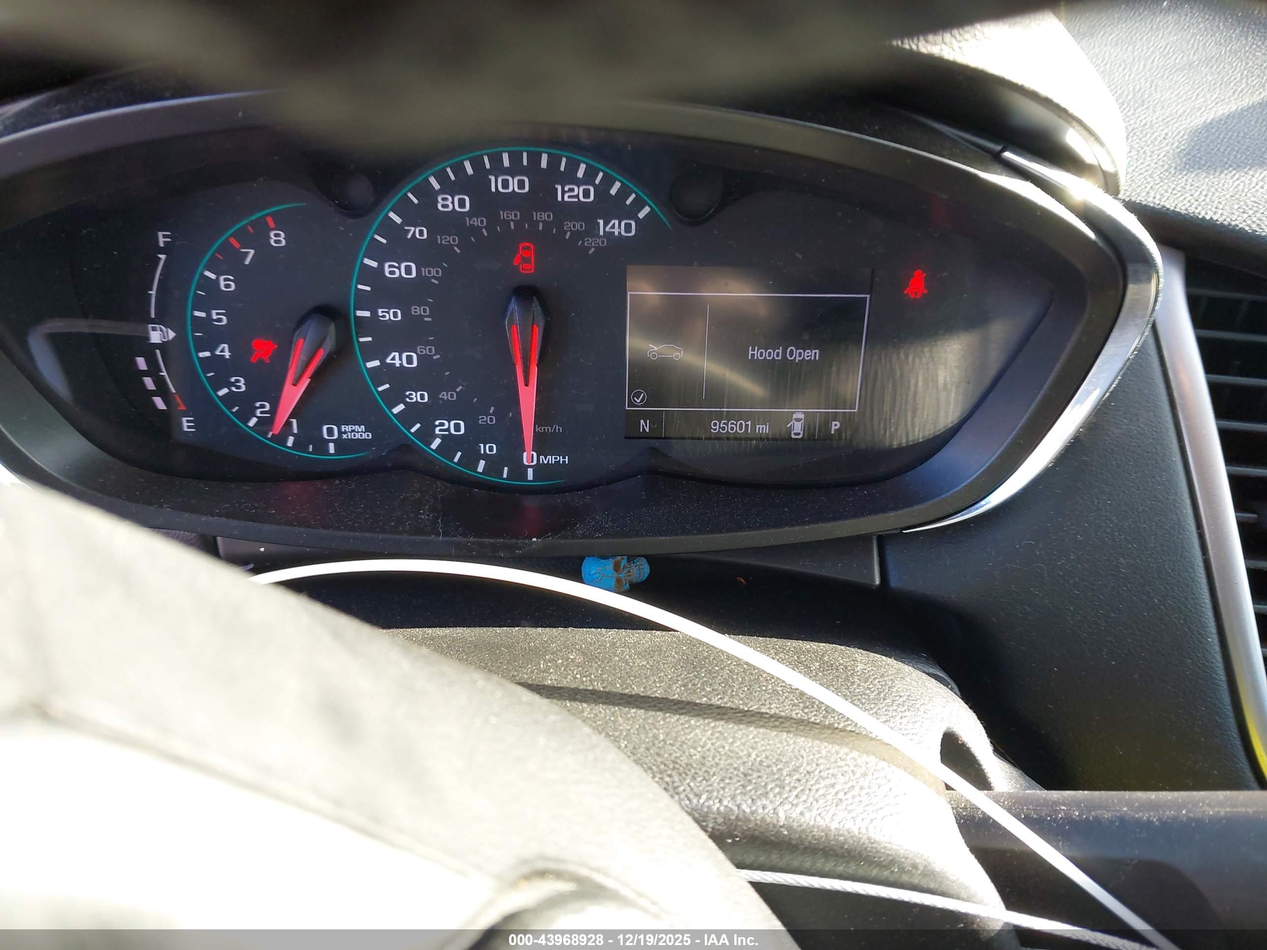 CHEVROLET TRAX image 7