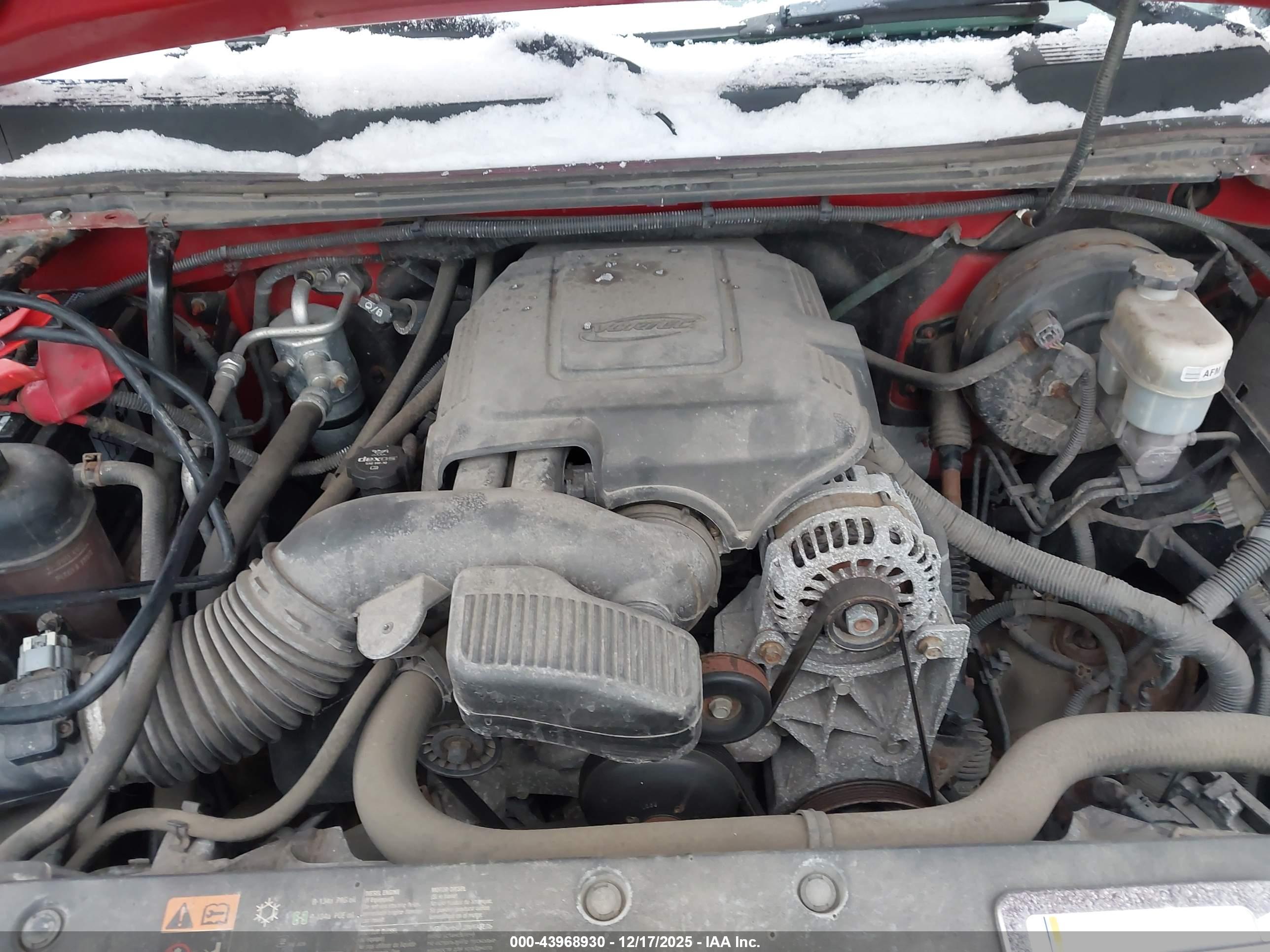 CHEVROLET SILVERADO image 10