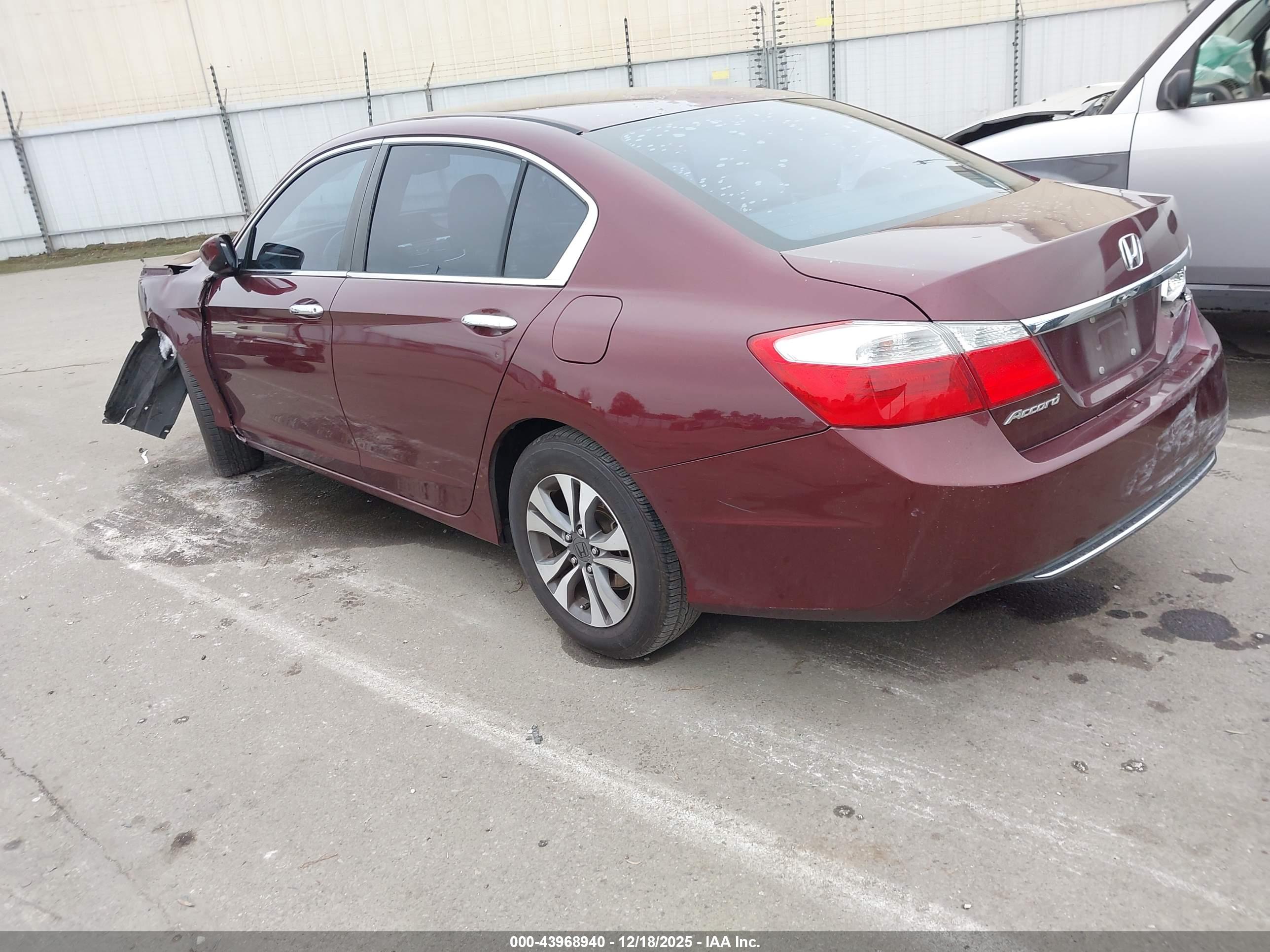 HONDA ACCORD image 3
