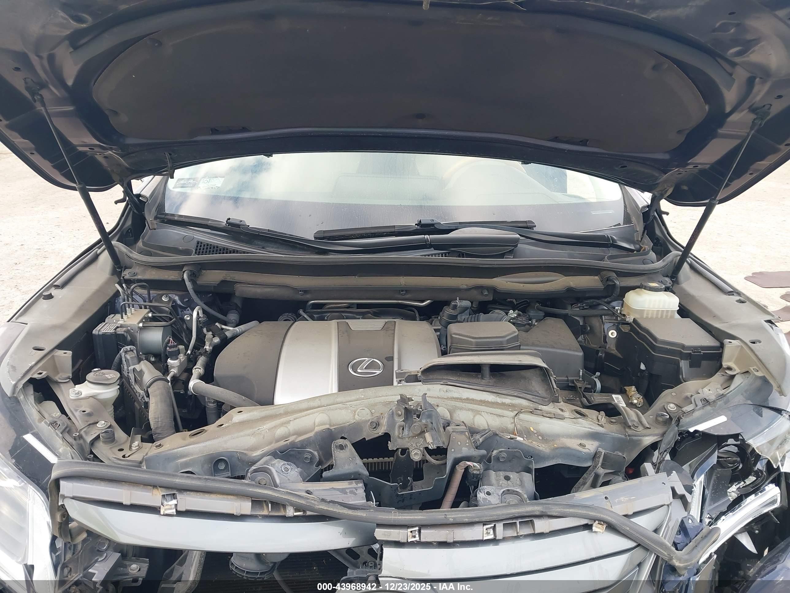 LEXUS RX image 10