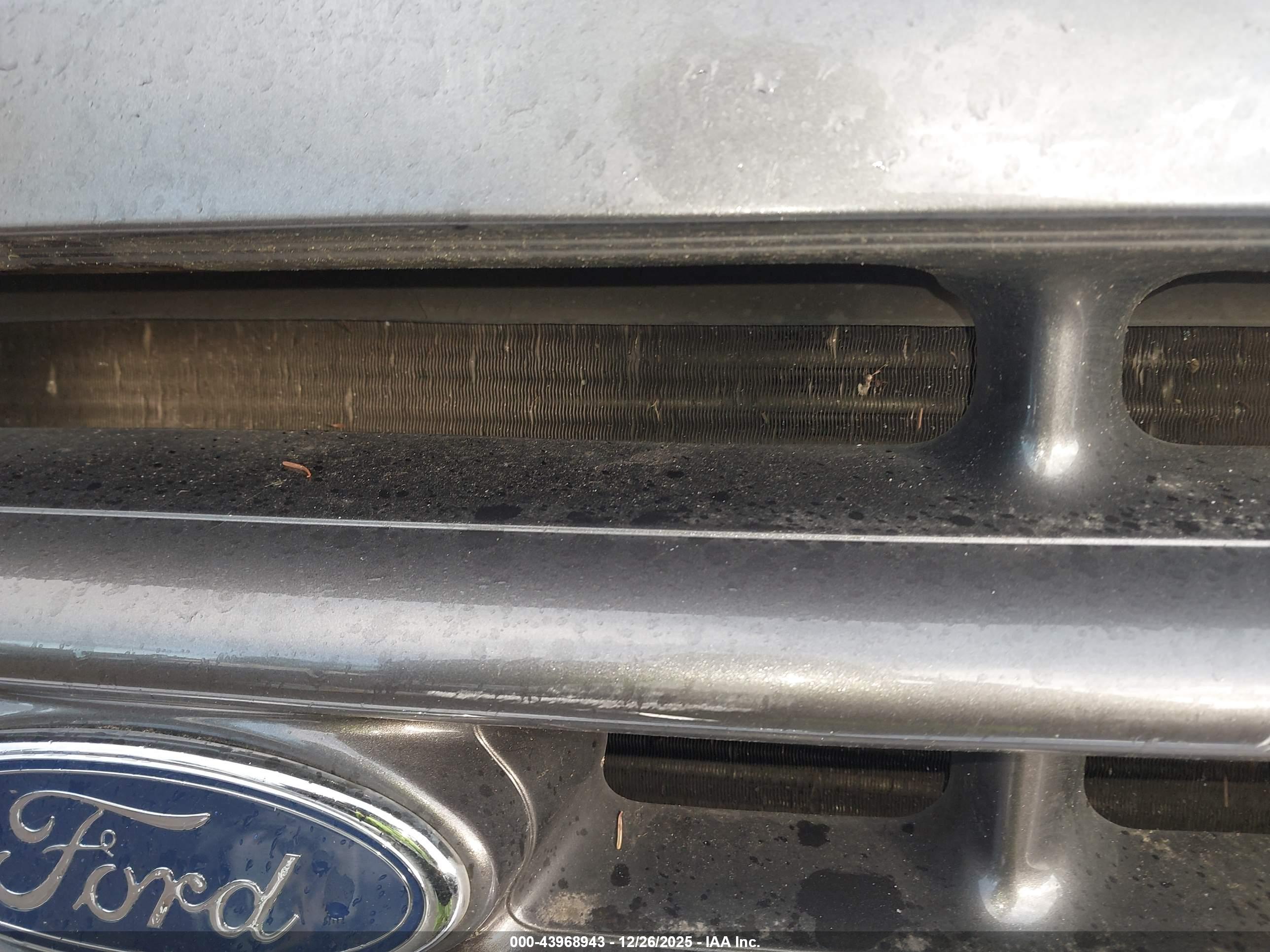 FORD F-250 image 10