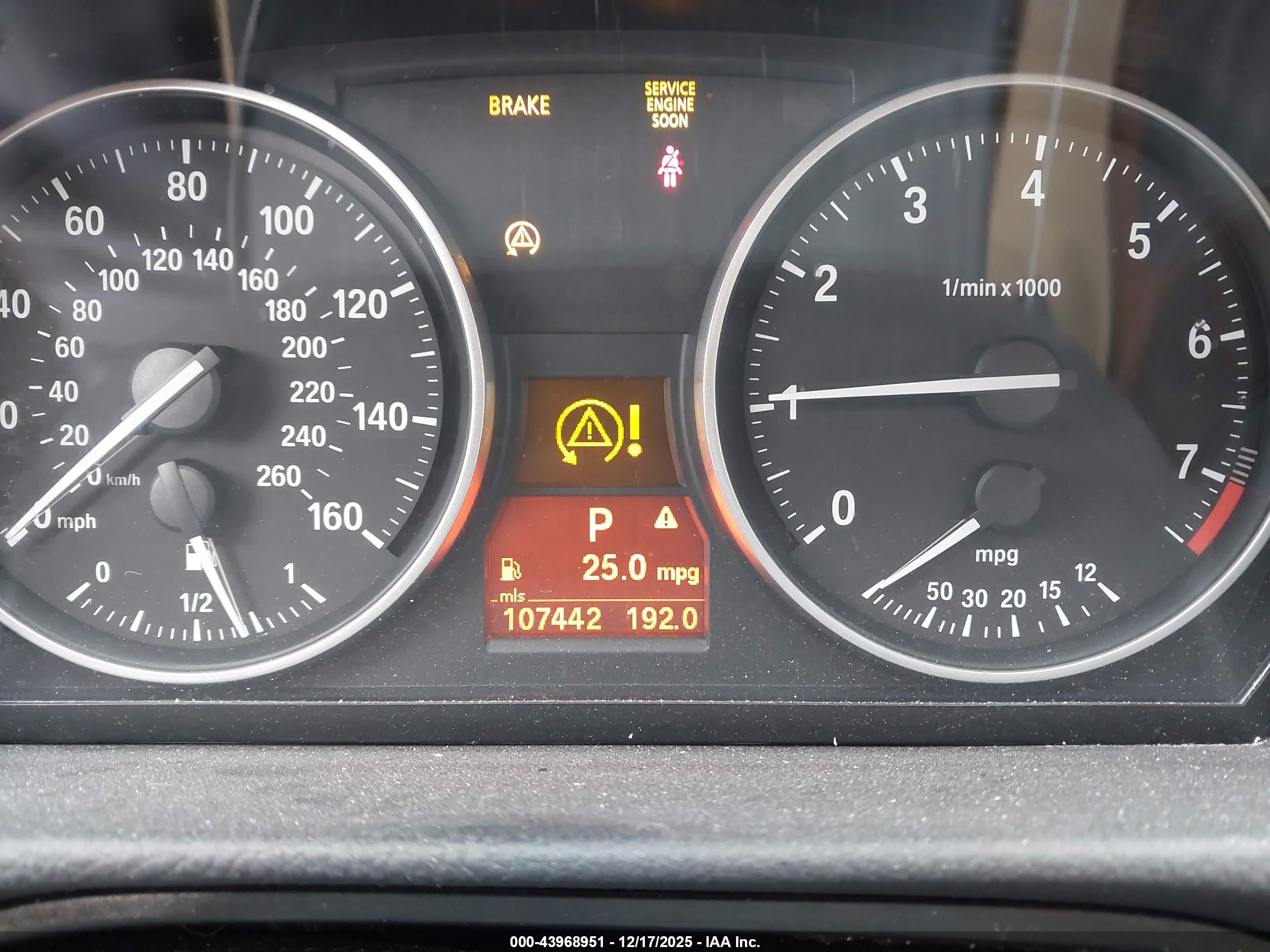 BMW 328I image 7
