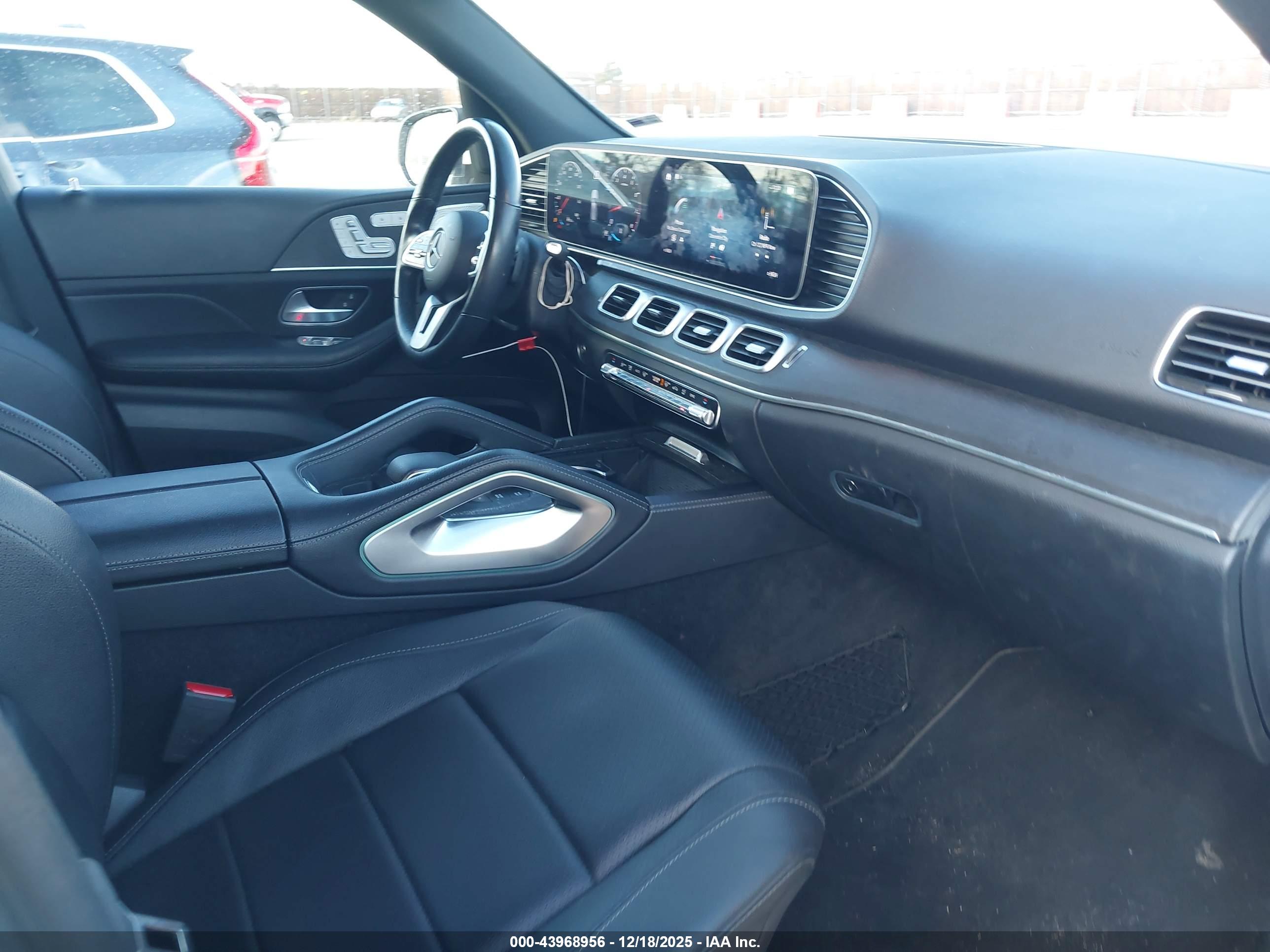 MERCEDES-BENZ GLE image 5