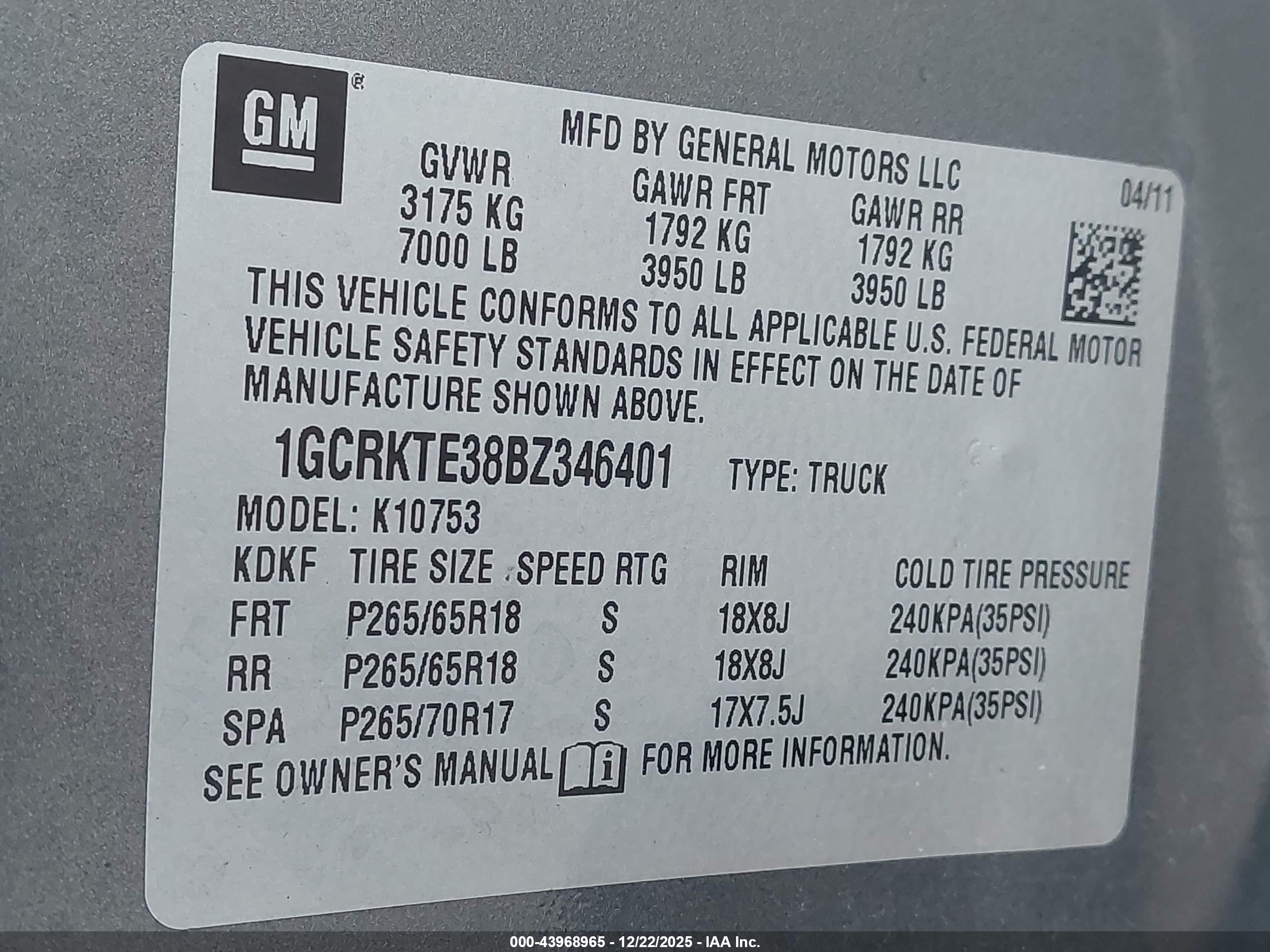 CHEVROLET SILVERADO image 9