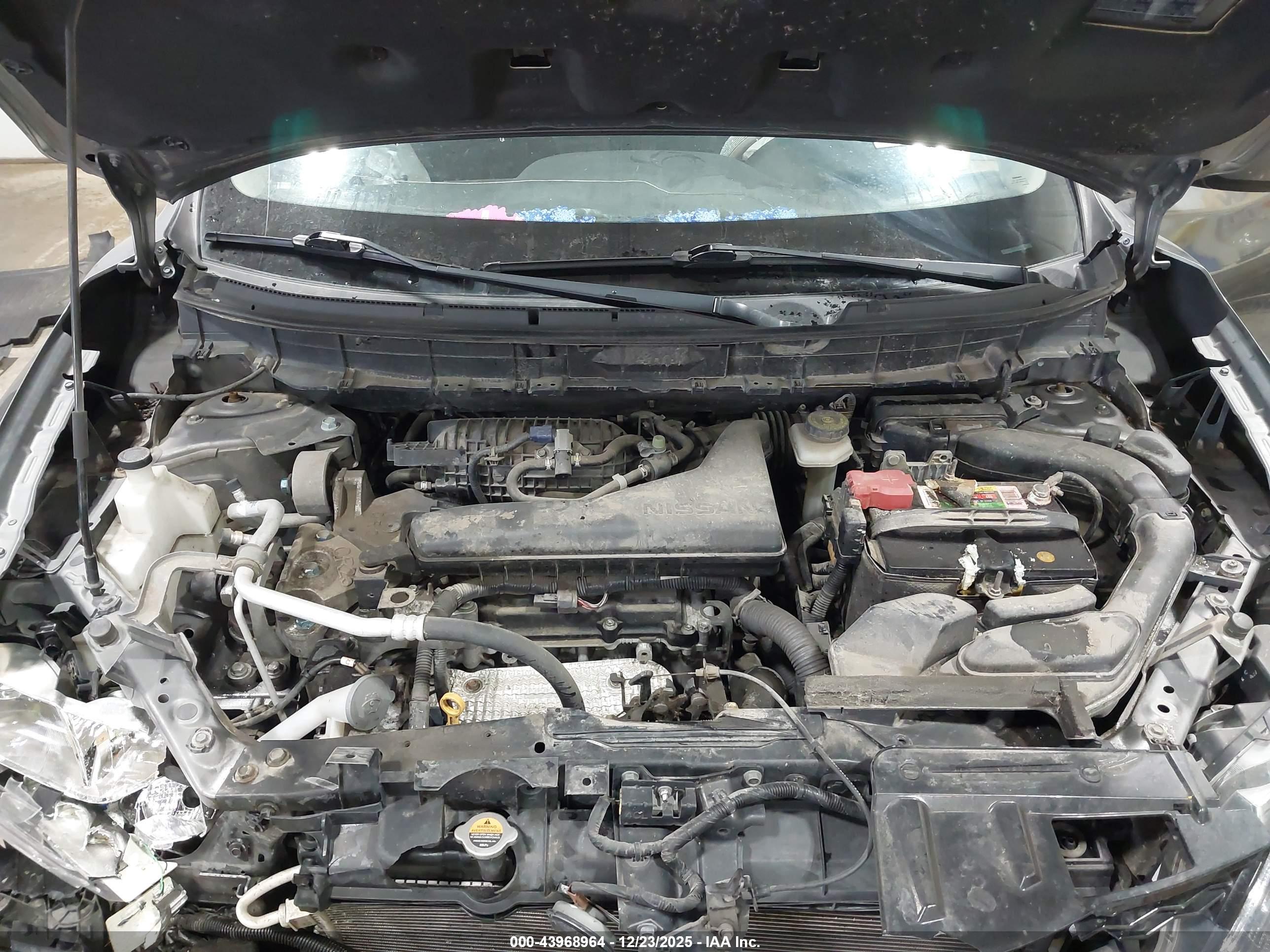 NISSAN ROGUE image 10