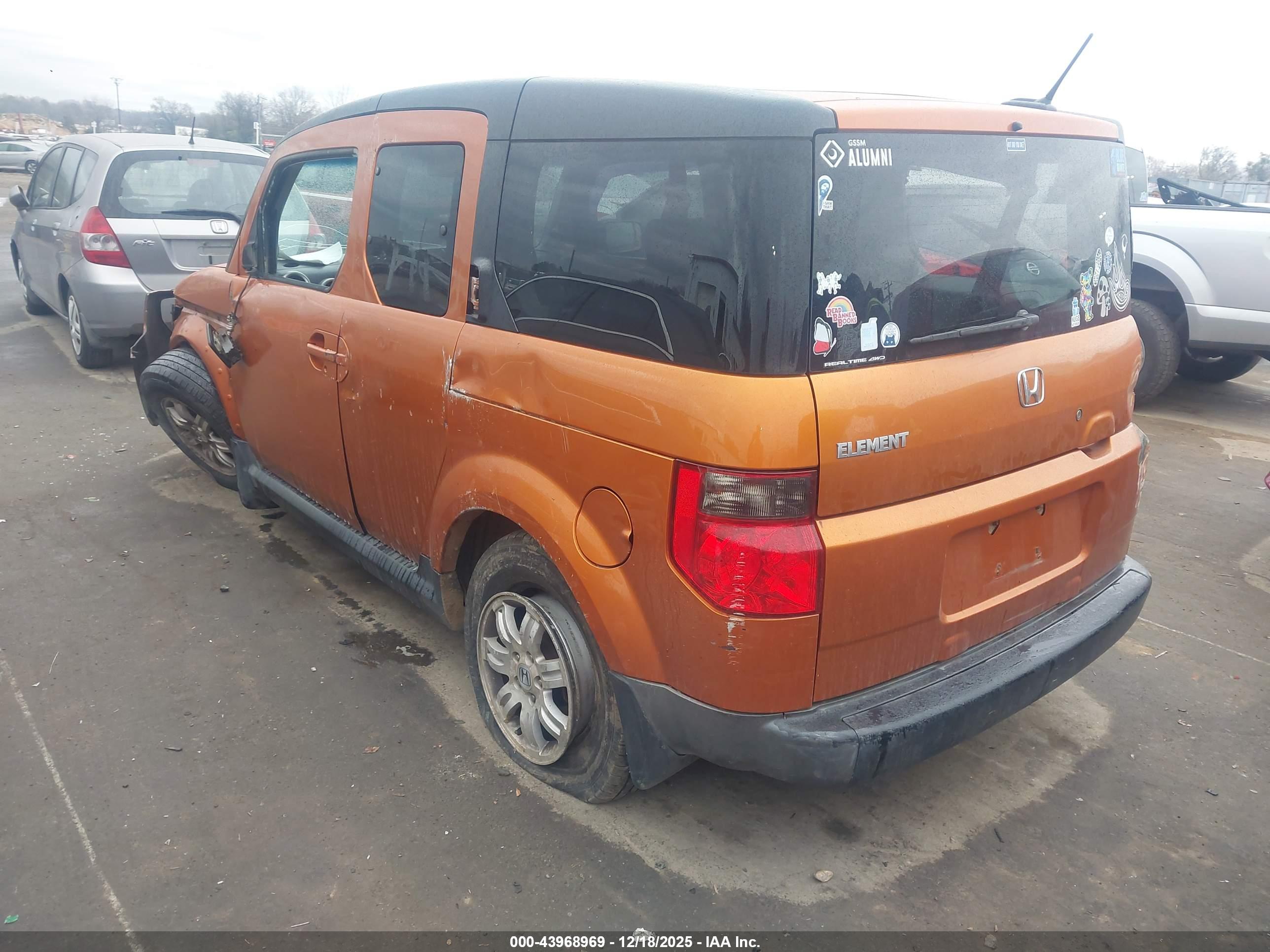HONDA ELEMENT image 3
