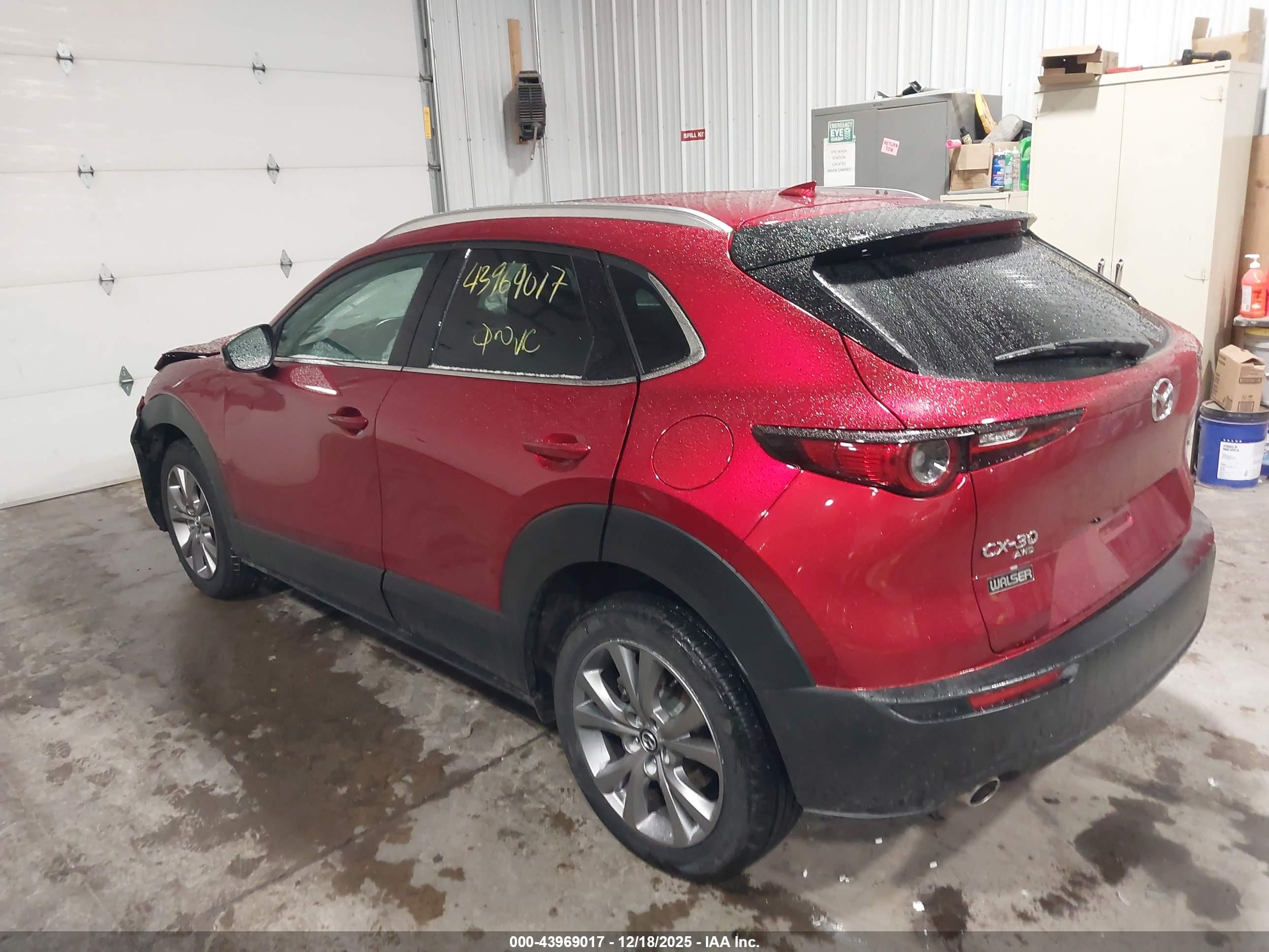 MAZDA CX-30 image 3