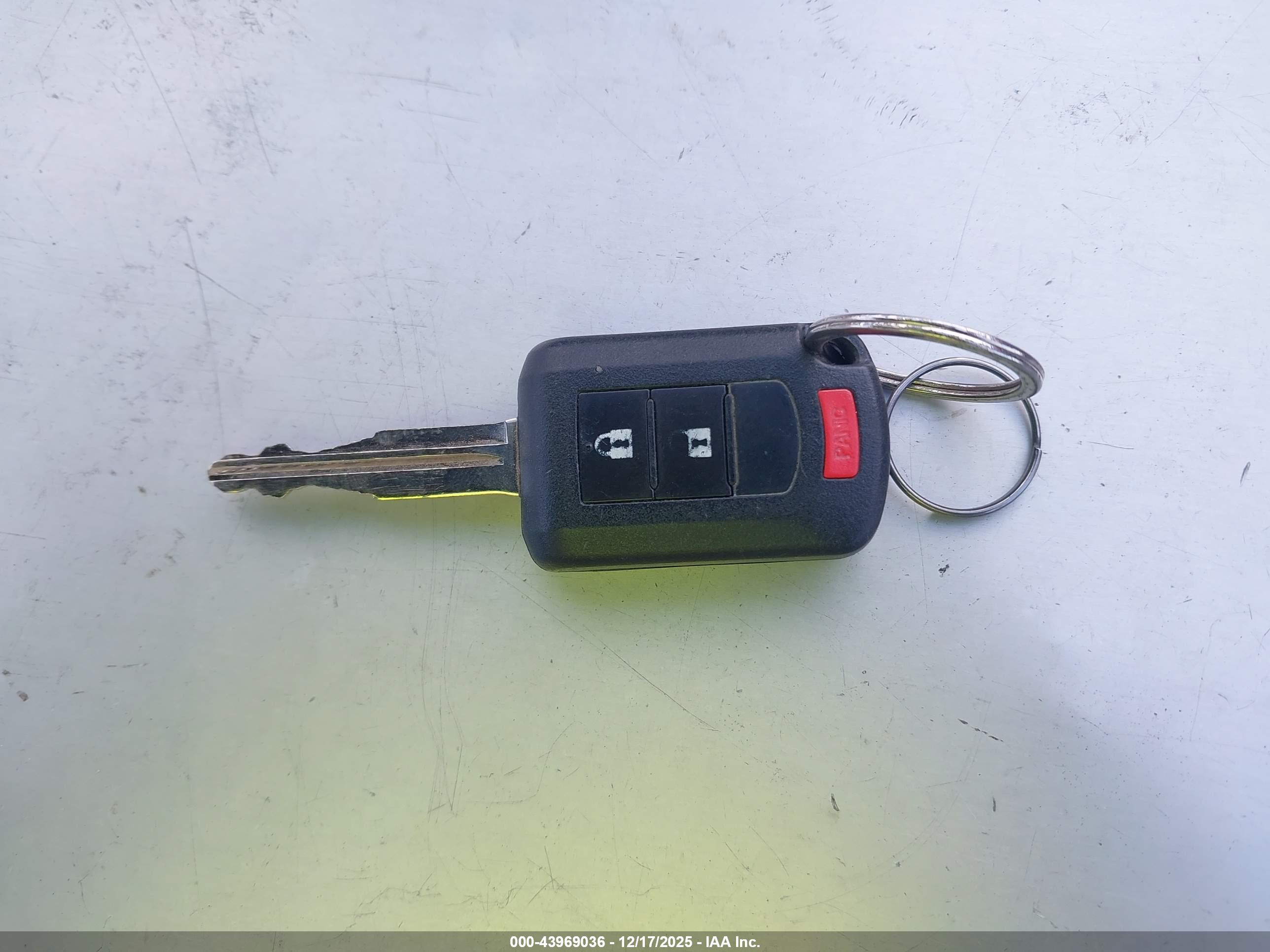 MITSUBISHI MIRAGE image 11