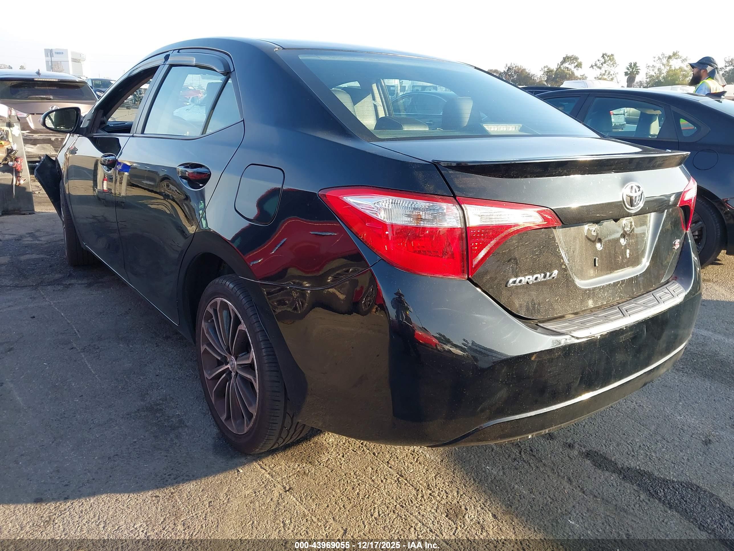 TOYOTA COROLLA image 3